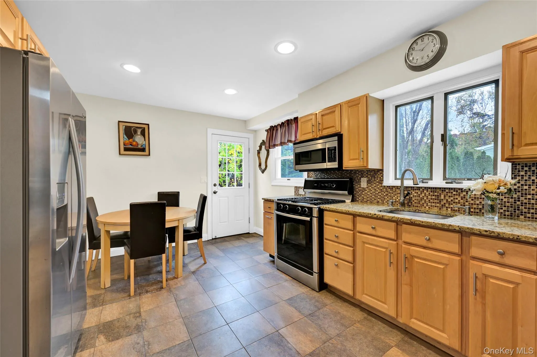39 Depot Road, Southampton, NY, 4 Bedroom Bedrooms, 10 Room Rooms,3 BathroomBathrooms,Residential Lease,For Rent,Depot,0,1062646 39 Depot Road, Southampton, NY, 4 Bedroom Bedrooms, 10 Room Rooms,3 BathroomBathrooms,Residential Lease,For Rent,Depot,0,1062646
