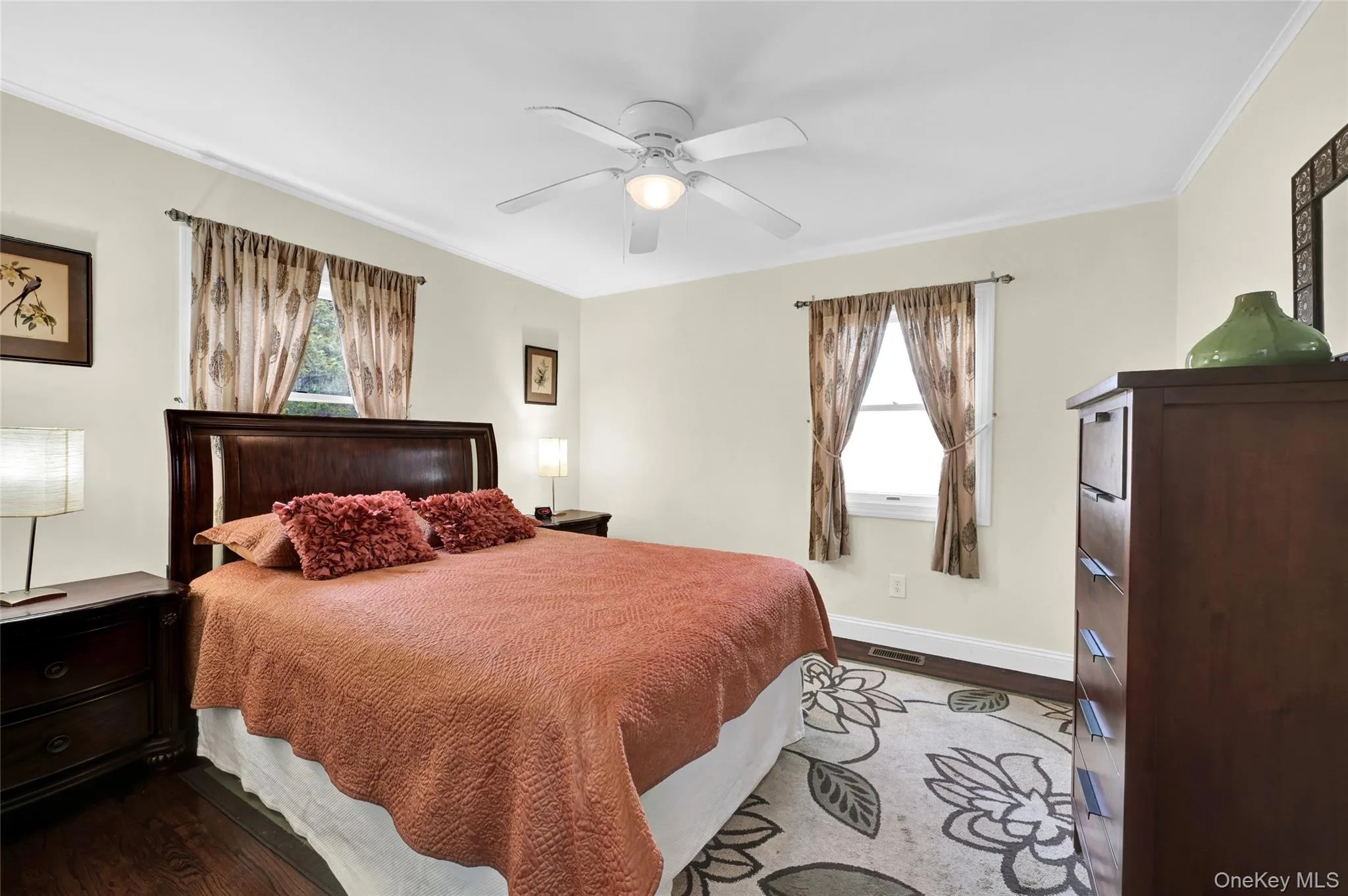 39 Depot Road, Southampton, NY, 4 Bedroom Bedrooms, 10 Room Rooms,3 BathroomBathrooms,Residential Lease,For Rent,Depot,0,1062646 39 Depot Road, Southampton, NY, 4 Bedroom Bedrooms, 10 Room Rooms,3 BathroomBathrooms,Residential Lease,For Rent,Depot,0,1062646