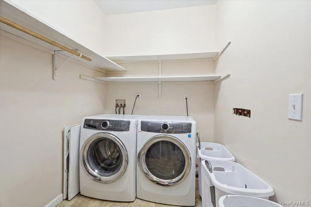 21 Dinev Road, Monroe, NY, 3 Bedrooms Bedrooms, 6 Rooms Rooms,2 BathroomsBathrooms,Residential,For Rent,Dinev,0,1062650 21 Dinev Road, Monroe, NY, 3 Bedrooms Bedrooms, 6 Rooms Rooms,2 BathroomsBathrooms,Residential,For Rent,Dinev,0,1062650
