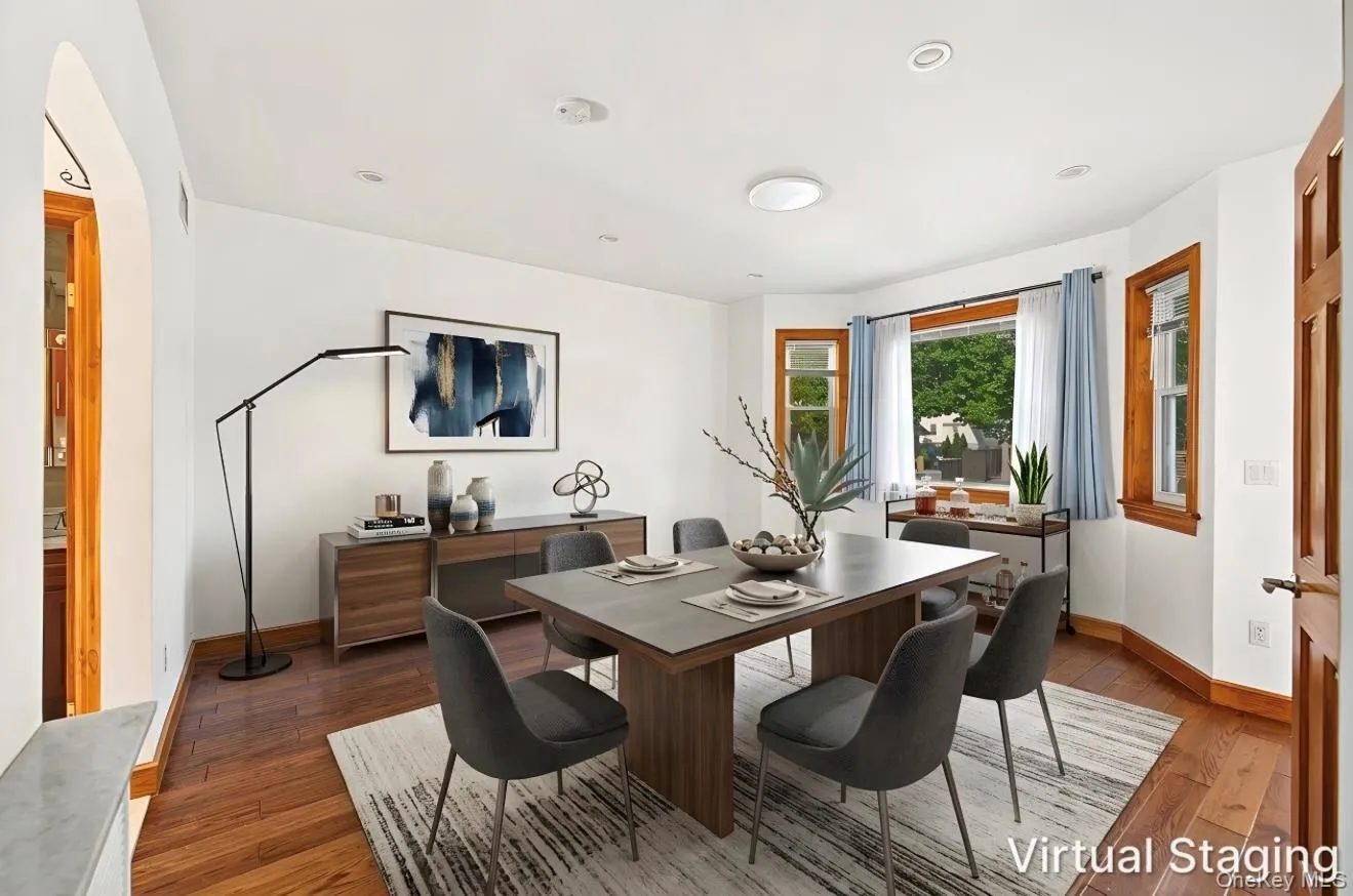 30 North Drive, New York, NY, 4 Bedrooms Bedrooms, 11 Rooms Rooms,3 BathroomsBathrooms,Residential,For Rent,North,0,1062651 30 North Drive, New York, NY, 4 Bedrooms Bedrooms, 11 Rooms Rooms,3 BathroomsBathrooms,Residential,For Rent,North,0,1062651