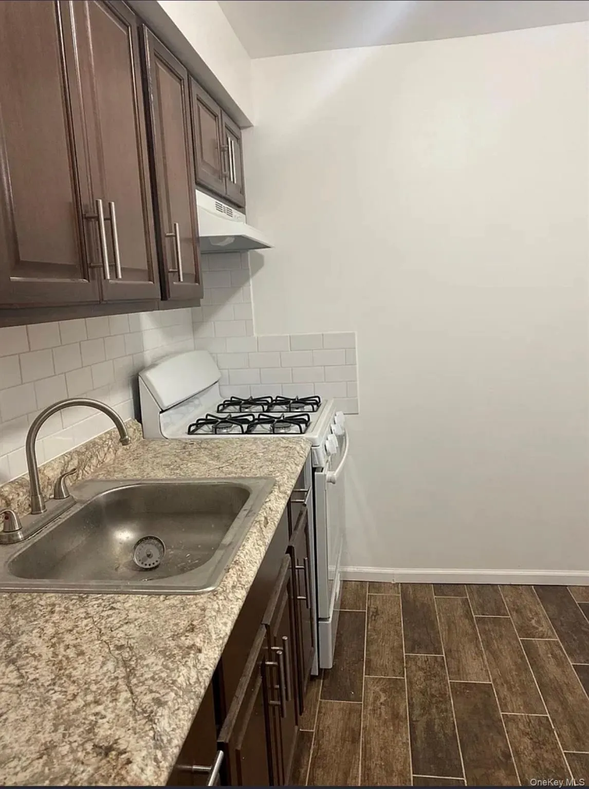 90-19 198th Street, New York, NY, 2 Bedroom Bedrooms, 4 Room Rooms,1 BathroomBathrooms,Residential Lease,For Rent,198th,0,1062655 90-19 198th Street, New York, NY, 2 Bedroom Bedrooms, 4 Room Rooms,1 BathroomBathrooms,Residential Lease,For Rent,198th,0,1062655