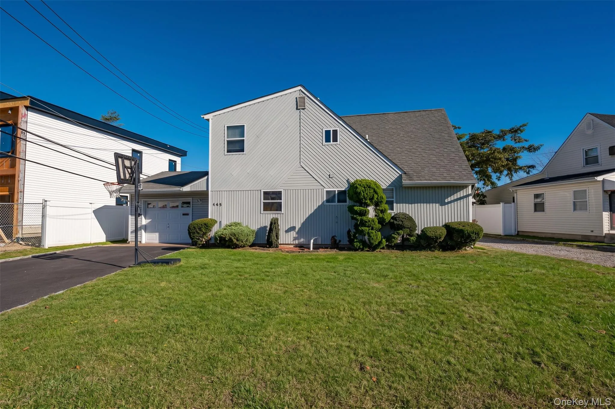 148 Kingfisher Road, Hempstead, NY, 5 Bedrooms Bedrooms, 9 Rooms Rooms,2 BathroomsBathrooms,Residential,For Rent,Kingfisher,0,1062658 148 Kingfisher Road, Hempstead, NY, 5 Bedrooms Bedrooms, 9 Rooms Rooms,2 BathroomsBathrooms,Residential,For Rent,Kingfisher,0,1062658