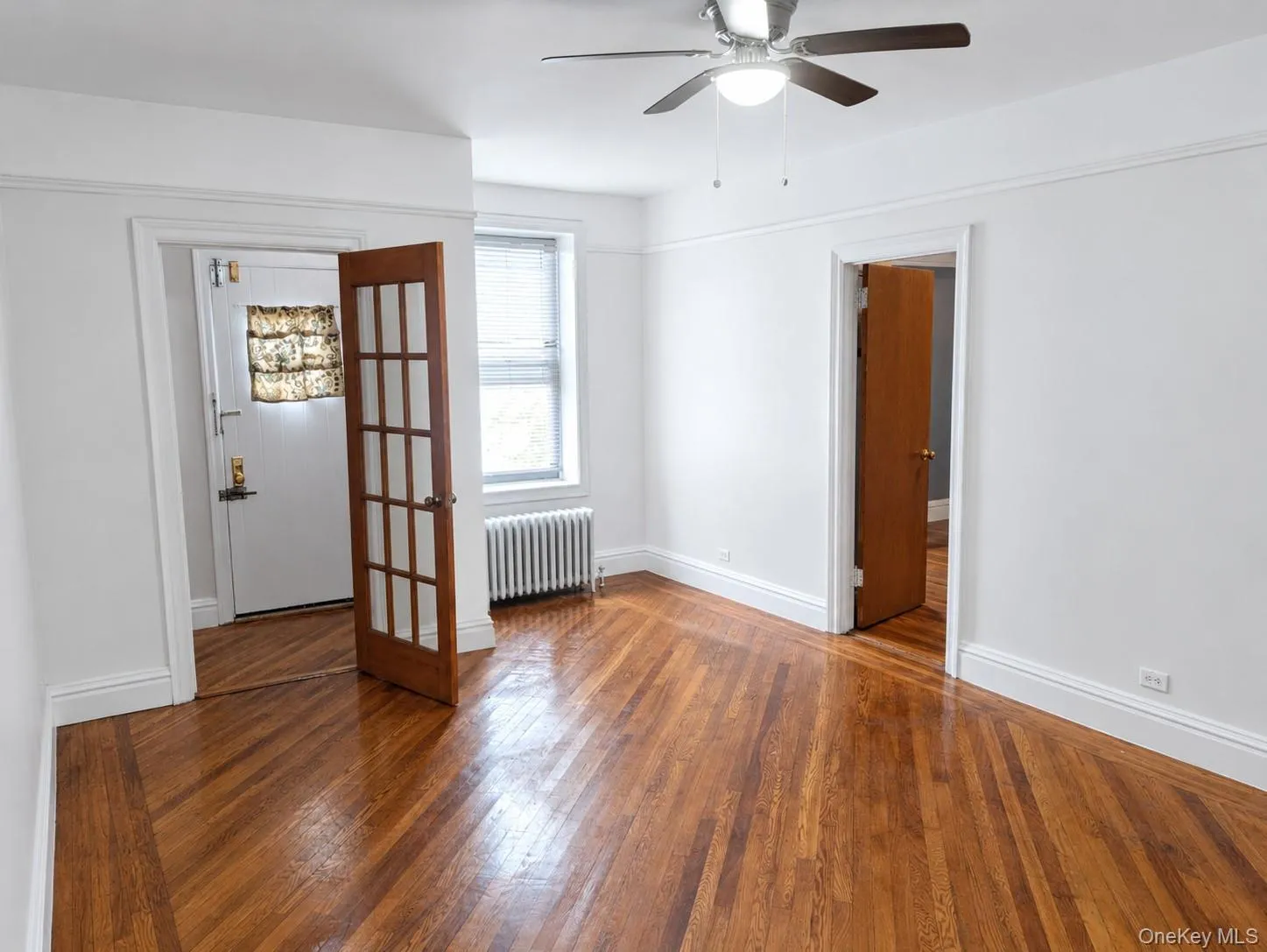 78-14 Austin Street, New York, NY, 3 Bedroom Bedrooms, 5 Room Rooms,1 BathroomBathrooms,Residential Lease,For Rent,Austin,0,1062687 78-14 Austin Street, New York, NY, 3 Bedroom Bedrooms, 5 Room Rooms,1 BathroomBathrooms,Residential Lease,For Rent,Austin,0,1062687