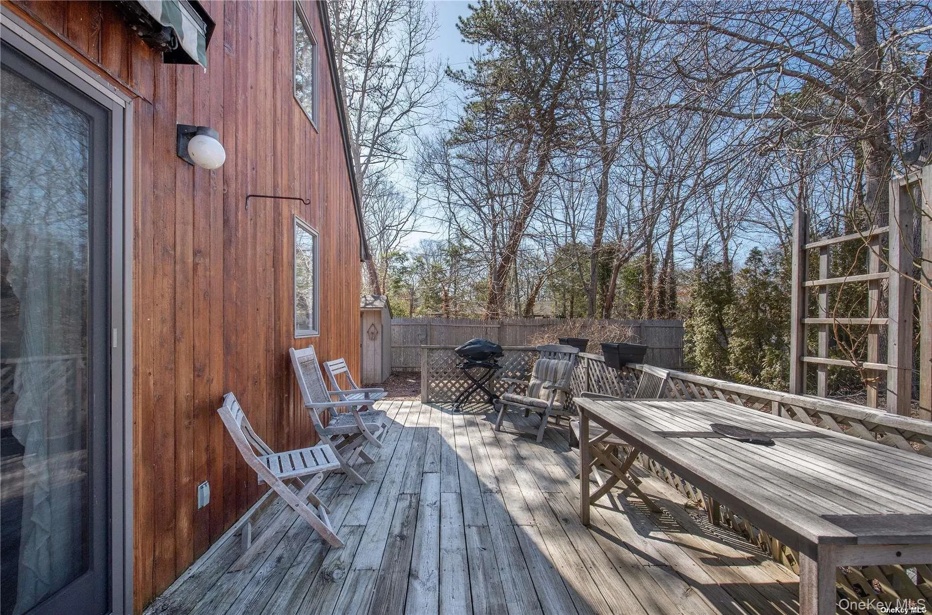 126 Lynn Avenue, Southampton, NY, 2 Bedrooms Bedrooms, 5 Rooms Rooms,1 BathroomBathrooms,Residential Lease,For Rent,Lynn,0,1062691 126 Lynn Avenue, Southampton, NY, 2 Bedrooms Bedrooms, 5 Rooms Rooms,1 BathroomBathrooms,Residential Lease,For Rent,Lynn,0,1062691