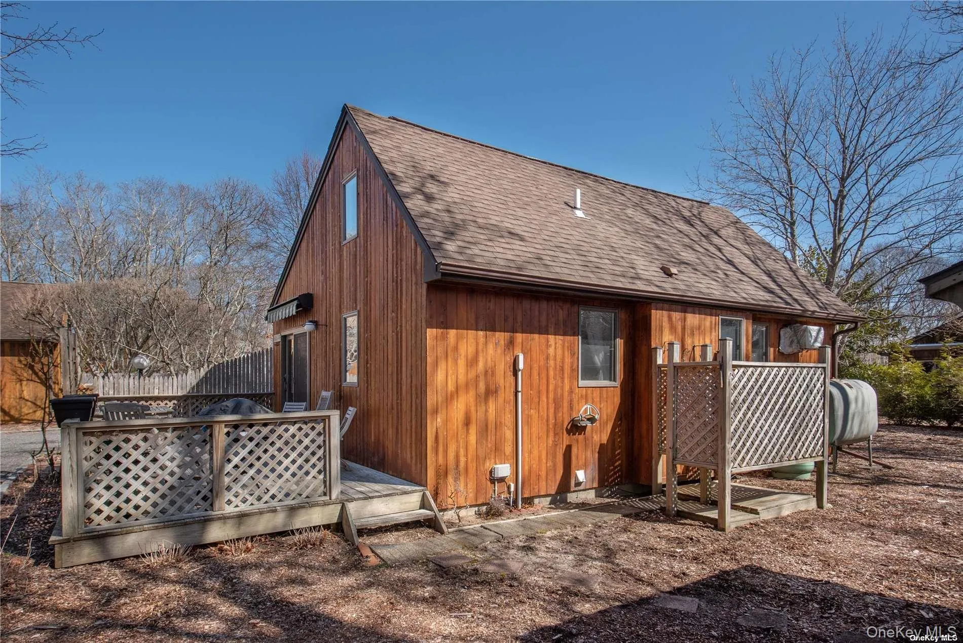 126 Lynn Avenue, Southampton, NY, 2 Bedrooms Bedrooms, 5 Rooms Rooms,1 BathroomBathrooms,Residential Lease,For Rent,Lynn,0,1062691 126 Lynn Avenue, Southampton, NY, 2 Bedrooms Bedrooms, 5 Rooms Rooms,1 BathroomBathrooms,Residential Lease,For Rent,Lynn,0,1062691