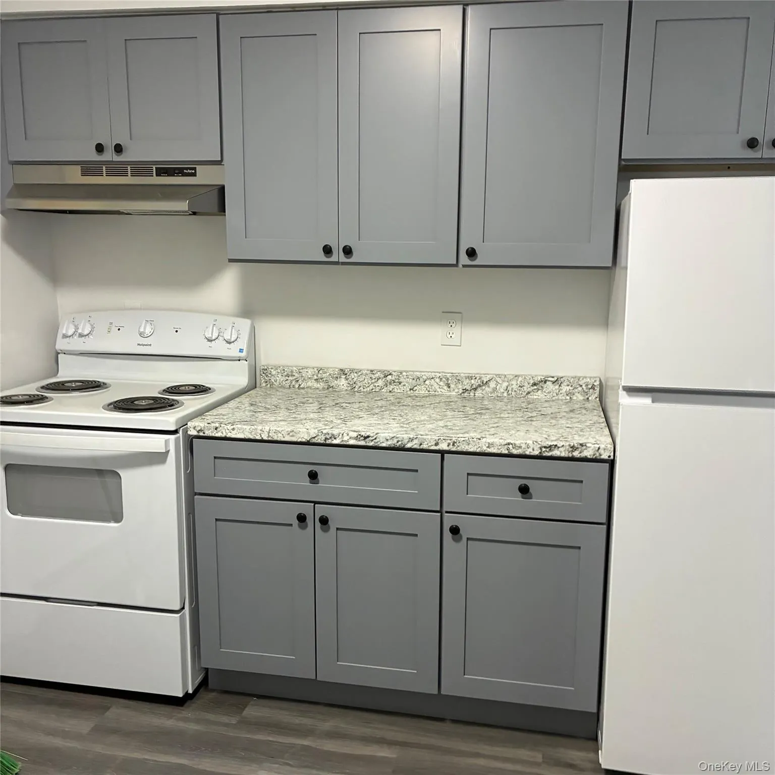 21 Pavilion Road, Ramapo, NY, 1 Bedroom Bedrooms, 4 Room Rooms,1 BathroomBathrooms,Residential Lease,For Rent,Pavilion,0,1062697 21 Pavilion Road, Ramapo, NY, 1 Bedroom Bedrooms, 4 Room Rooms,1 BathroomBathrooms,Residential Lease,For Rent,Pavilion,0,1062697