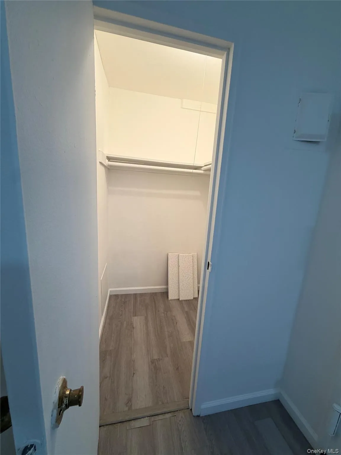 460 Old Town Road, Brookhaven, NY, 1 Bedroom Bedrooms, 3 Room Rooms,1 BathroomBathrooms,Residential Lease,For Rent,Old Town,0,1062701 460 Old Town Road, Brookhaven, NY, 1 Bedroom Bedrooms, 3 Room Rooms,1 BathroomBathrooms,Residential Lease,For Rent,Old Town,0,1062701