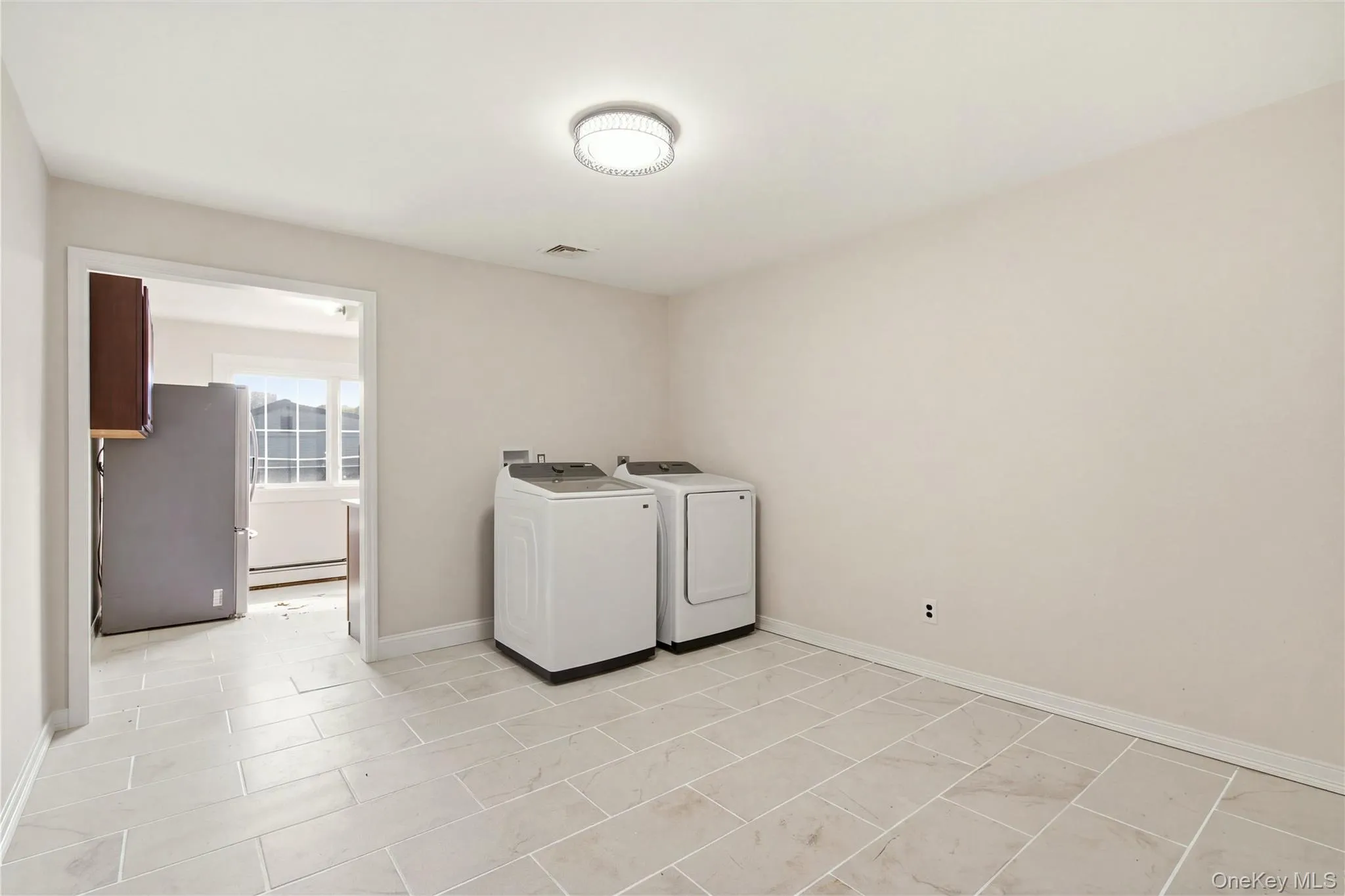 171 Oakfield Avenue, Huntington, NY, 4 Bedroom Bedrooms, 10 Room Rooms,2 BathroomBathrooms,Residential Lease,For Rent,Oakfield,0,1062710 171 Oakfield Avenue, Huntington, NY, 4 Bedroom Bedrooms, 10 Room Rooms,2 BathroomBathrooms,Residential Lease,For Rent,Oakfield,0,1062710