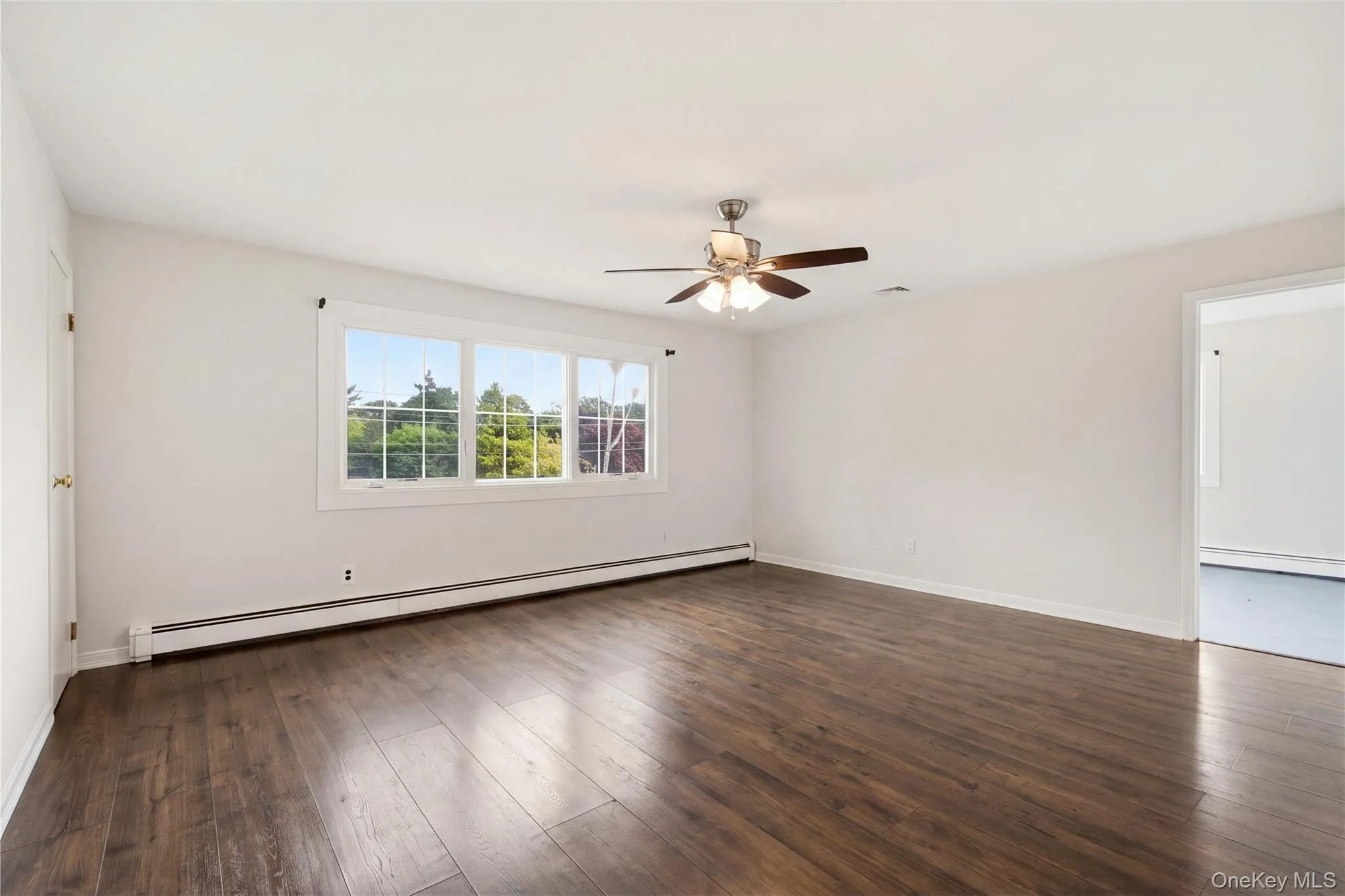 171 Oakfield Avenue, Huntington, NY, 4 Bedroom Bedrooms, 10 Room Rooms,2 BathroomBathrooms,Residential Lease,For Rent,Oakfield,0,1062710 171 Oakfield Avenue, Huntington, NY, 4 Bedroom Bedrooms, 10 Room Rooms,2 BathroomBathrooms,Residential Lease,For Rent,Oakfield,0,1062710