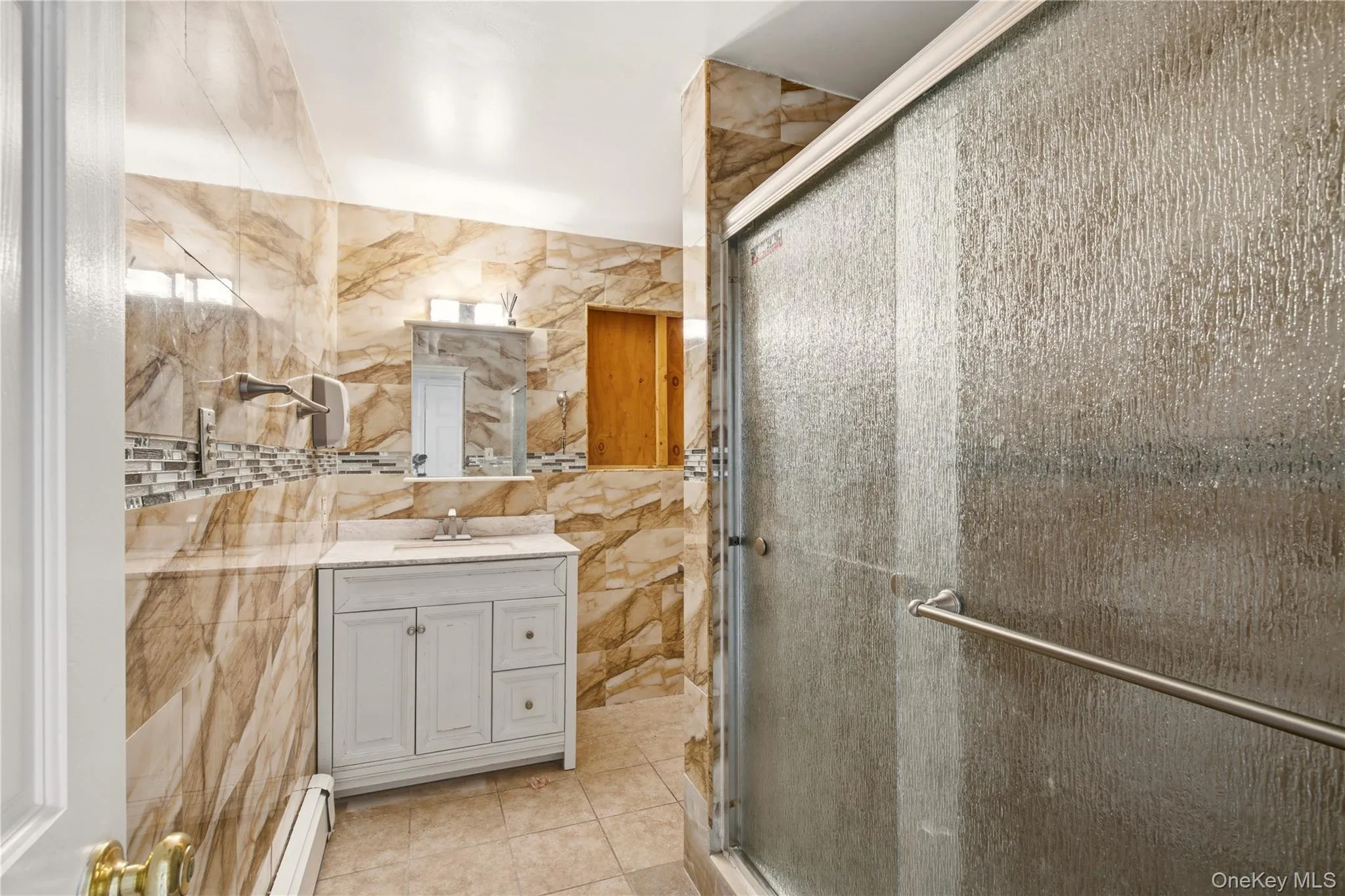 171 Oakfield Avenue, Huntington, NY, 4 Bedroom Bedrooms, 10 Room Rooms,2 BathroomBathrooms,Residential Lease,For Rent,Oakfield,0,1062710 171 Oakfield Avenue, Huntington, NY, 4 Bedroom Bedrooms, 10 Room Rooms,2 BathroomBathrooms,Residential Lease,For Rent,Oakfield,0,1062710