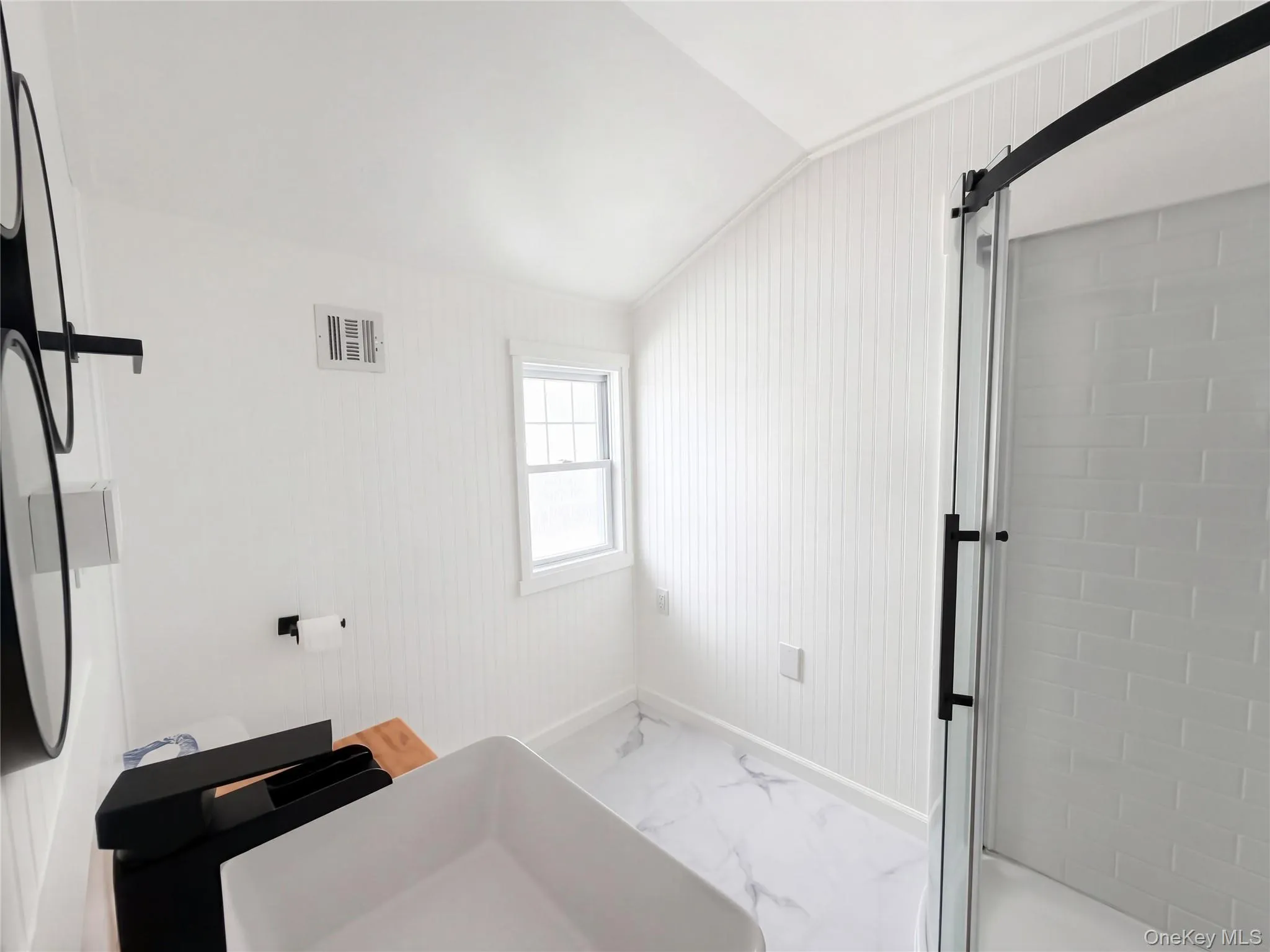 116 Clinton Avenue, Islip, NY, 4 Bedrooms Bedrooms, 11 Rooms Rooms,2 BathroomsBathrooms,Residential,For Rent,Clinton,0,1062728 116 Clinton Avenue, Islip, NY, 4 Bedrooms Bedrooms, 11 Rooms Rooms,2 BathroomsBathrooms,Residential,For Rent,Clinton,0,1062728