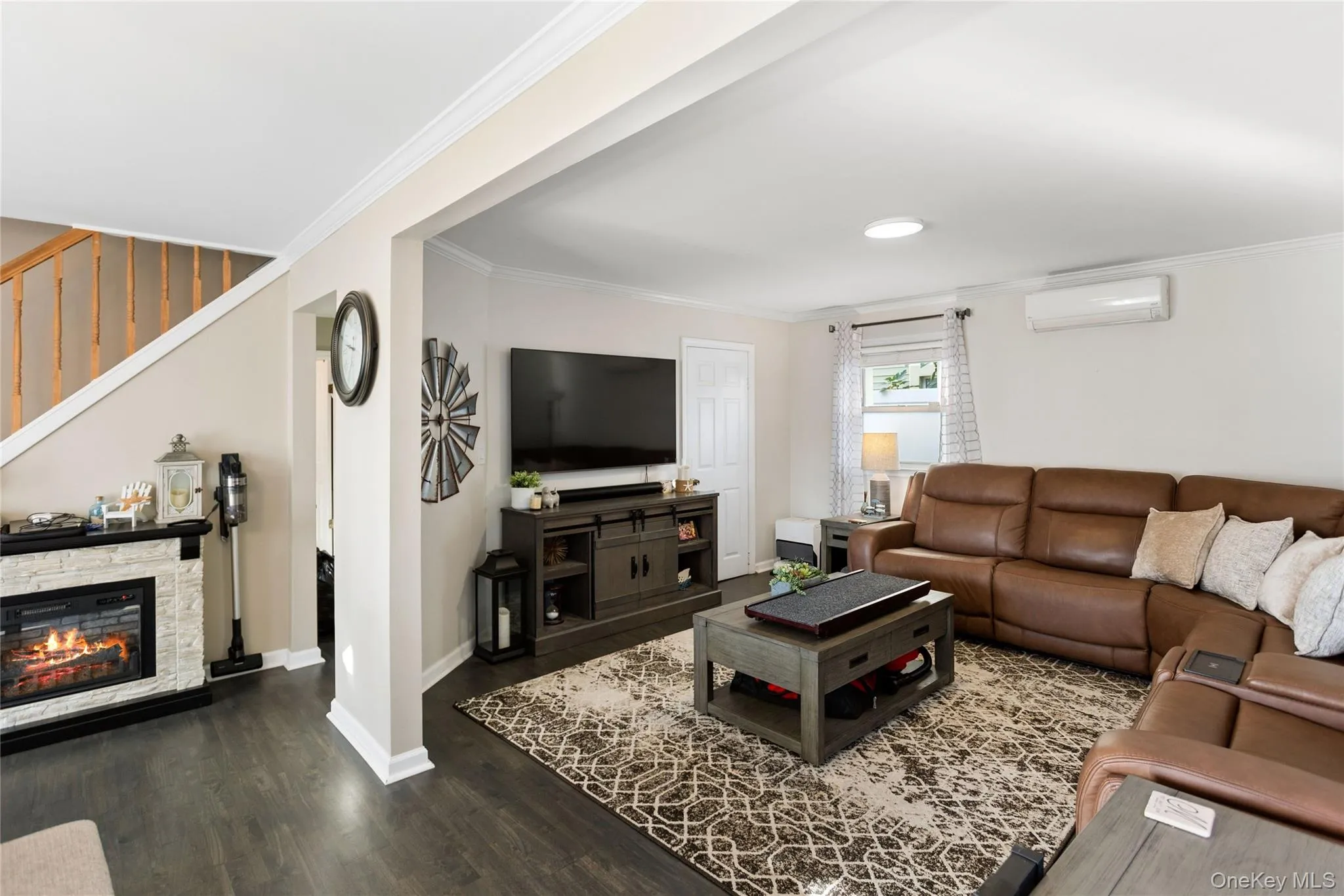 2313 Jefferson Street, Hempstead, NY, 3 Bedrooms Bedrooms, 6 Rooms Rooms,1 BathroomBathrooms,Residential,For Rent,Jefferson,0,1062752 2313 Jefferson Street, Hempstead, NY, 3 Bedrooms Bedrooms, 6 Rooms Rooms,1 BathroomBathrooms,Residential,For Rent,Jefferson,0,1062752