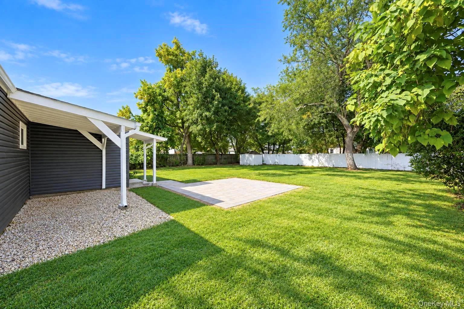 13 Patton Street, Islip, NY, 4 Bedrooms Bedrooms, 7 Rooms Rooms,2 BathroomsBathrooms,Residential,For Rent,Patton,0,1062773 13 Patton Street, Islip, NY, 4 Bedrooms Bedrooms, 7 Rooms Rooms,2 BathroomsBathrooms,Residential,For Rent,Patton,0,1062773