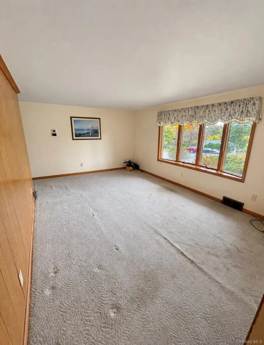 18 Westwood Drive, Newburgh (town), NY, 3 Bedrooms Bedrooms, 5 Rooms Rooms,1 BathroomBathrooms,Residential,For Rent,Westwood,0,1062776 18 Westwood Drive, Newburgh (town), NY, 3 Bedrooms Bedrooms, 5 Rooms Rooms,1 BathroomBathrooms,Residential,For Rent,Westwood,0,1062776