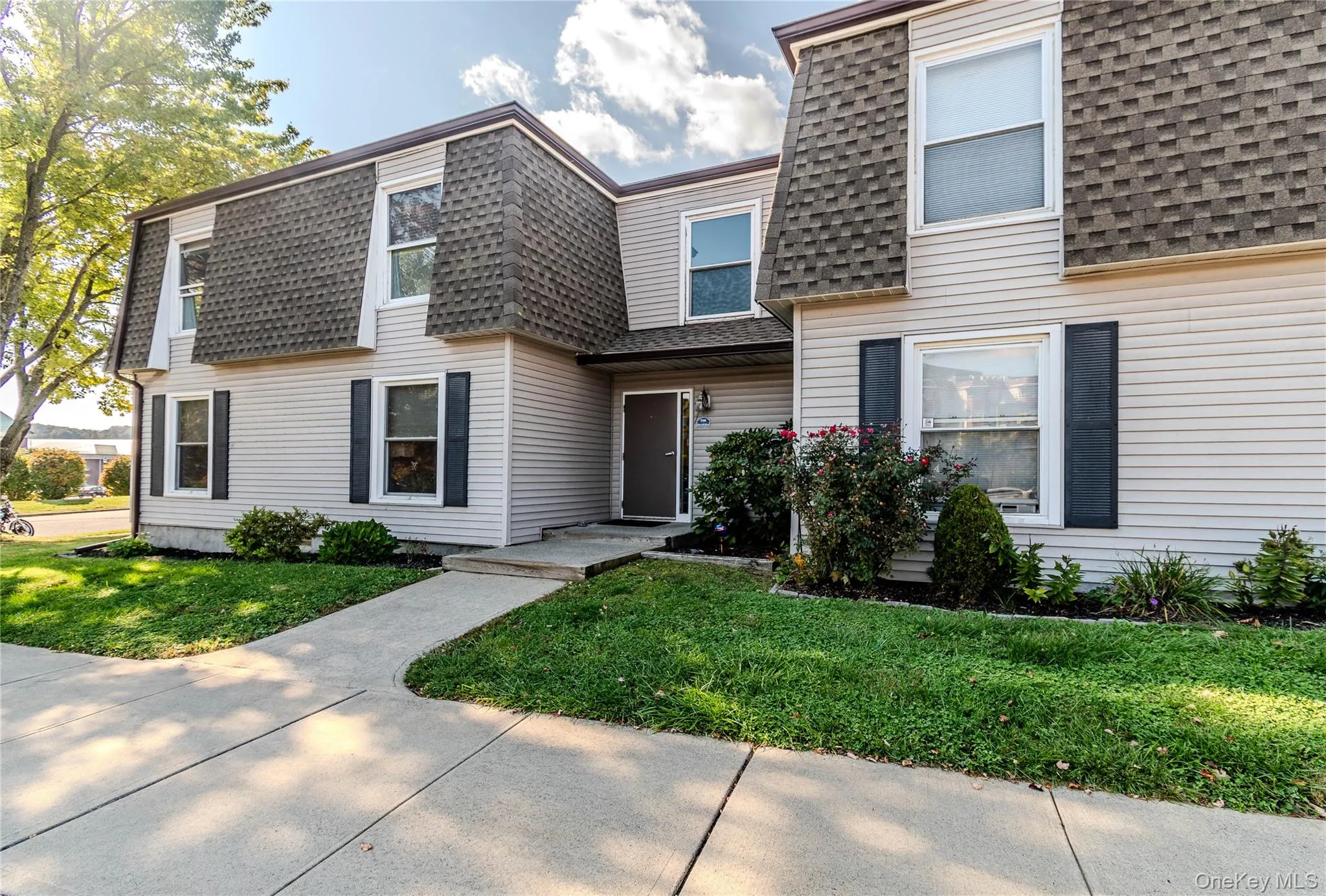 166 Rinaldi Boulevard, Poughkeepsie, NY, 2 Bedrooms Bedrooms, 5 Rooms Rooms,1 BathroomBathrooms,Residential,For Rent,Rinaldi,0,1062790 166 Rinaldi Boulevard, Poughkeepsie, NY, 2 Bedrooms Bedrooms, 5 Rooms Rooms,1 BathroomBathrooms,Residential,For Rent,Rinaldi,0,1062790