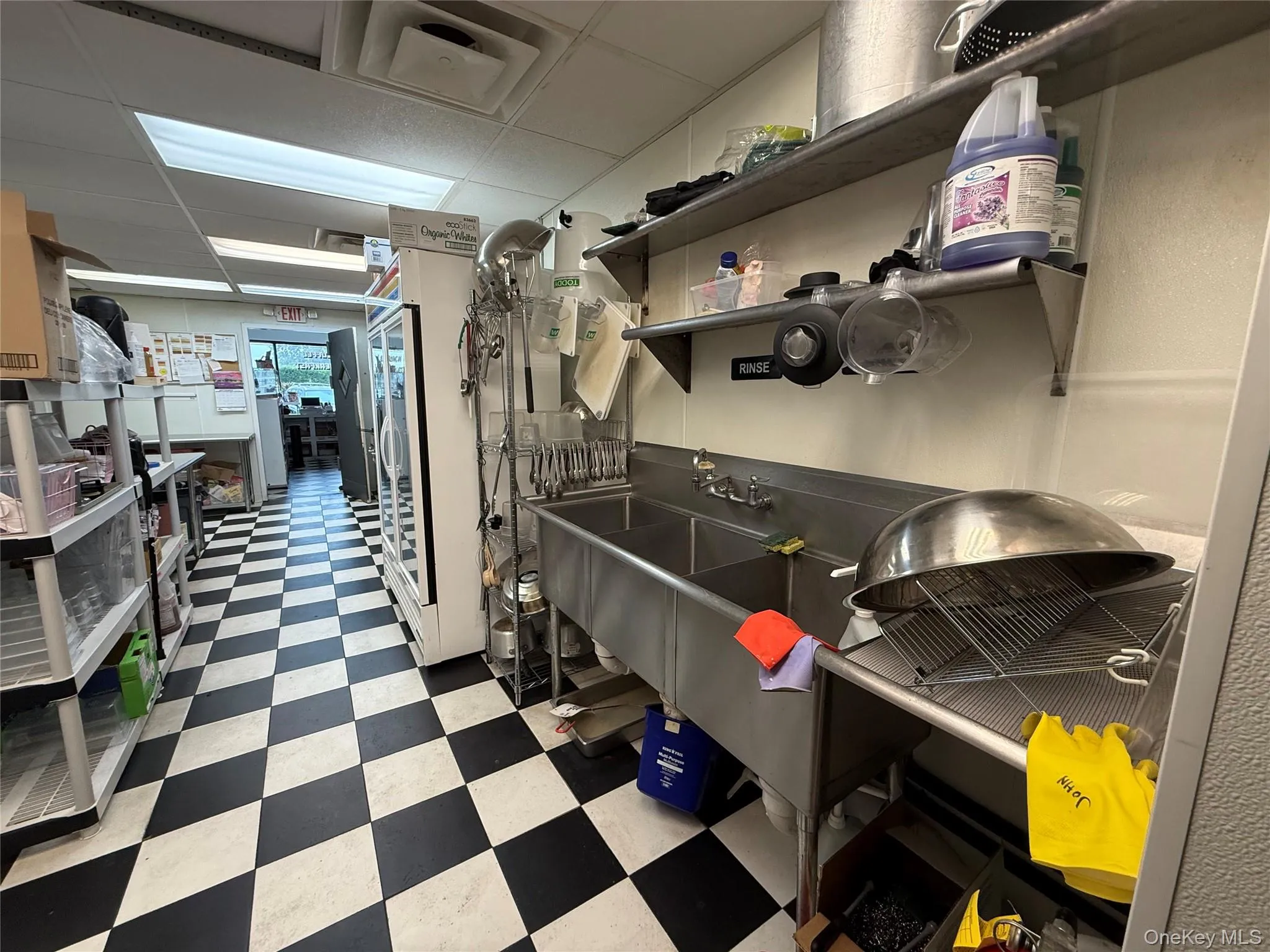 90A Washington Drive, Huntington, NY, ,Commercial Lease,For Rent,Washington,0,1062812 90A Washington Drive, Huntington, NY, ,Commercial Lease,For Rent,Washington,0,1062812