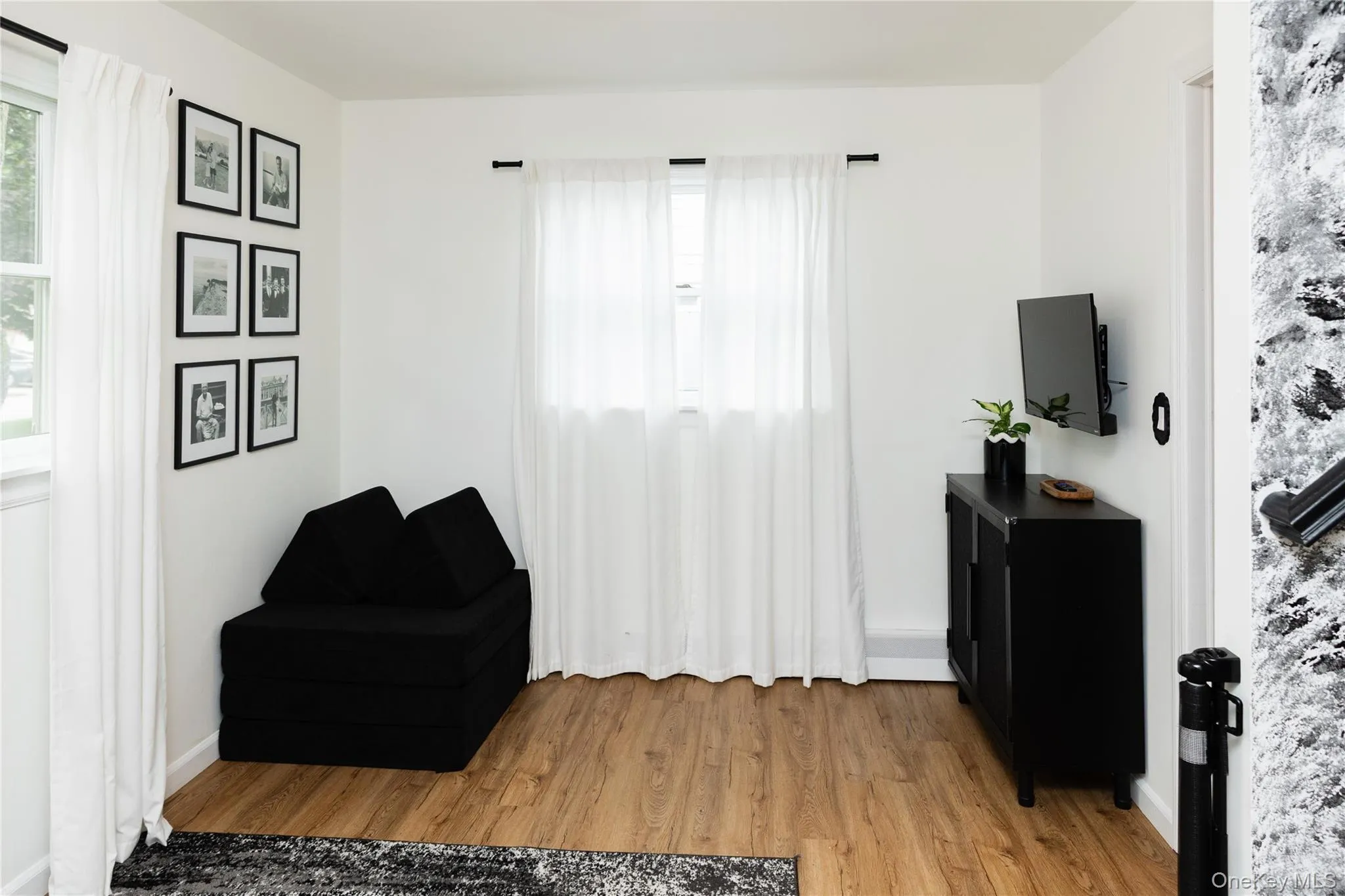 105 Highland Avenue, Brookhaven, NY, 4 Bedrooms Bedrooms, 8 Rooms Rooms,2 BathroomsBathrooms,Residential,For Rent,Highland,0,1062817 105 Highland Avenue, Brookhaven, NY, 4 Bedrooms Bedrooms, 8 Rooms Rooms,2 BathroomsBathrooms,Residential,For Rent,Highland,0,1062817