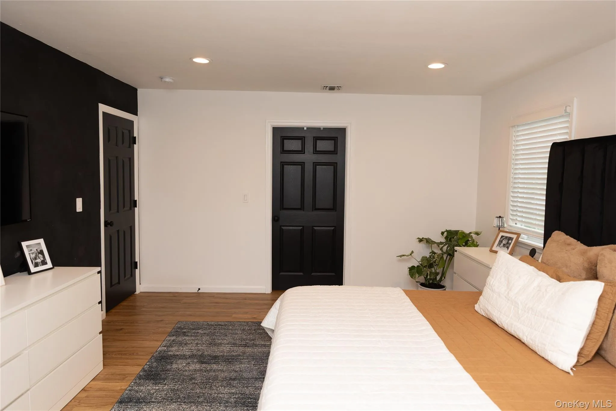 105 Highland Avenue, Brookhaven, NY, 4 Bedrooms Bedrooms, 8 Rooms Rooms,2 BathroomsBathrooms,Residential,For Rent,Highland,0,1062817 105 Highland Avenue, Brookhaven, NY, 4 Bedrooms Bedrooms, 8 Rooms Rooms,2 BathroomsBathrooms,Residential,For Rent,Highland,0,1062817