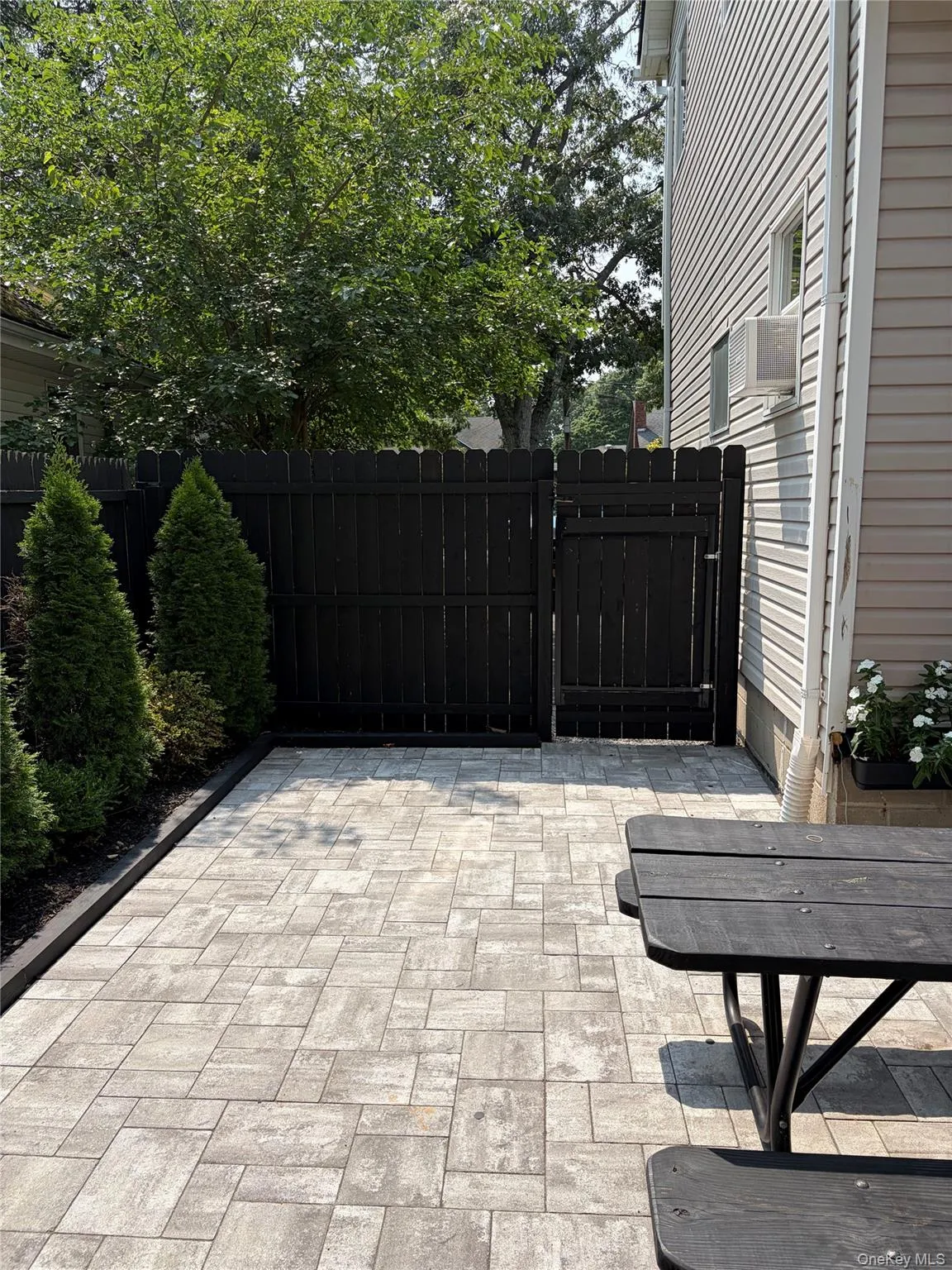 105 Highland Avenue, Brookhaven, NY, 4 Bedrooms Bedrooms, 8 Rooms Rooms,2 BathroomsBathrooms,Residential,For Rent,Highland,0,1062817 105 Highland Avenue, Brookhaven, NY, 4 Bedrooms Bedrooms, 8 Rooms Rooms,2 BathroomsBathrooms,Residential,For Rent,Highland,0,1062817