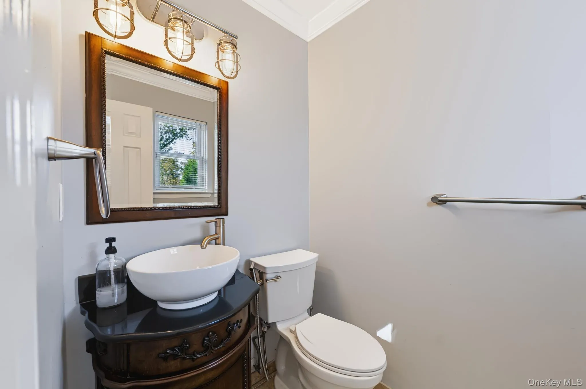 8 Brandon, Huntington, NY, 5 Bedrooms Bedrooms, 9 Rooms Rooms,2 BathroomsBathrooms,Residential,For Rent,Brandon,0,1062824 8 Brandon, Huntington, NY, 5 Bedrooms Bedrooms, 9 Rooms Rooms,2 BathroomsBathrooms,Residential,For Rent,Brandon,0,1062824