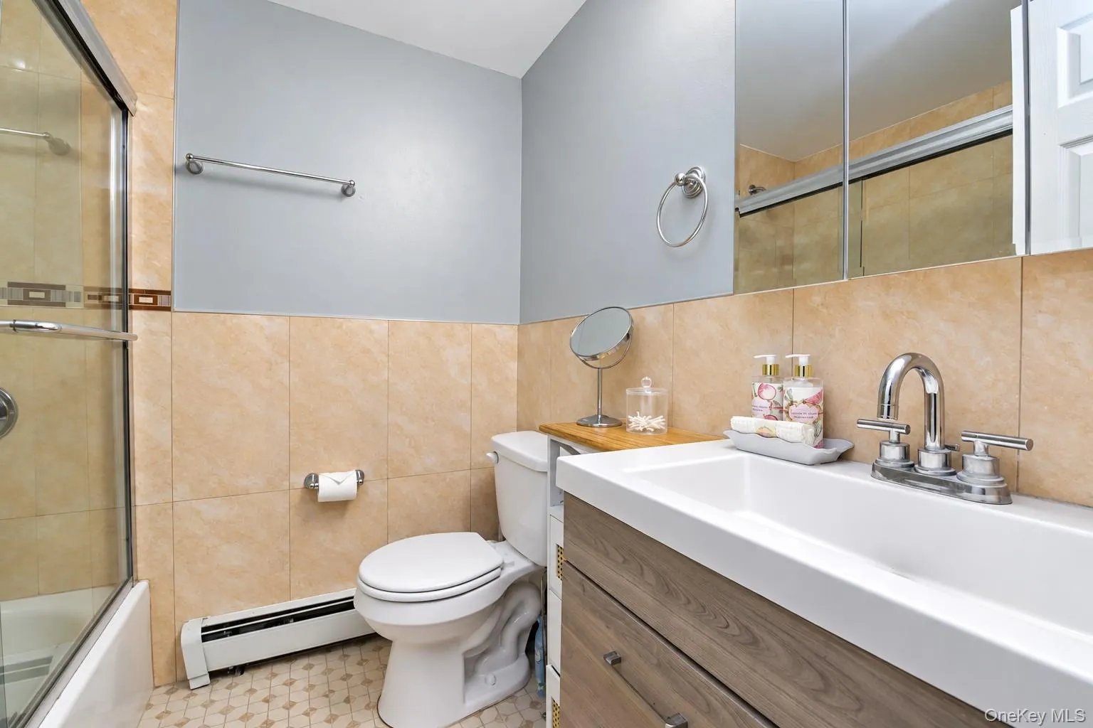 34 College Hills Drive, Brookhaven, NY, 4 Bedrooms Bedrooms, 7 Rooms Rooms,2 BathroomsBathrooms,Residential Lease,For Rent,College Hills,0,1062837 34 College Hills Drive, Brookhaven, NY, 4 Bedrooms Bedrooms, 7 Rooms Rooms,2 BathroomsBathrooms,Residential Lease,For Rent,College Hills,0,1062837