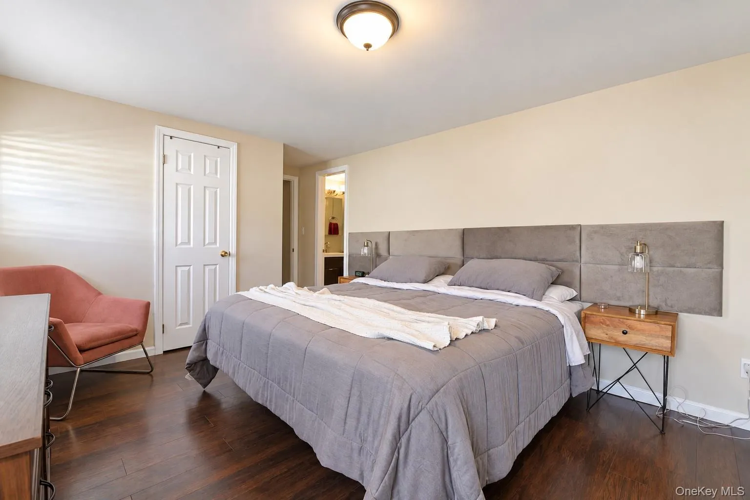 34 College Hills Drive, Brookhaven, NY, 4 Bedrooms Bedrooms, 7 Rooms Rooms,2 BathroomsBathrooms,Residential Lease,For Rent,College Hills,0,1062837 34 College Hills Drive, Brookhaven, NY, 4 Bedrooms Bedrooms, 7 Rooms Rooms,2 BathroomsBathrooms,Residential Lease,For Rent,College Hills,0,1062837