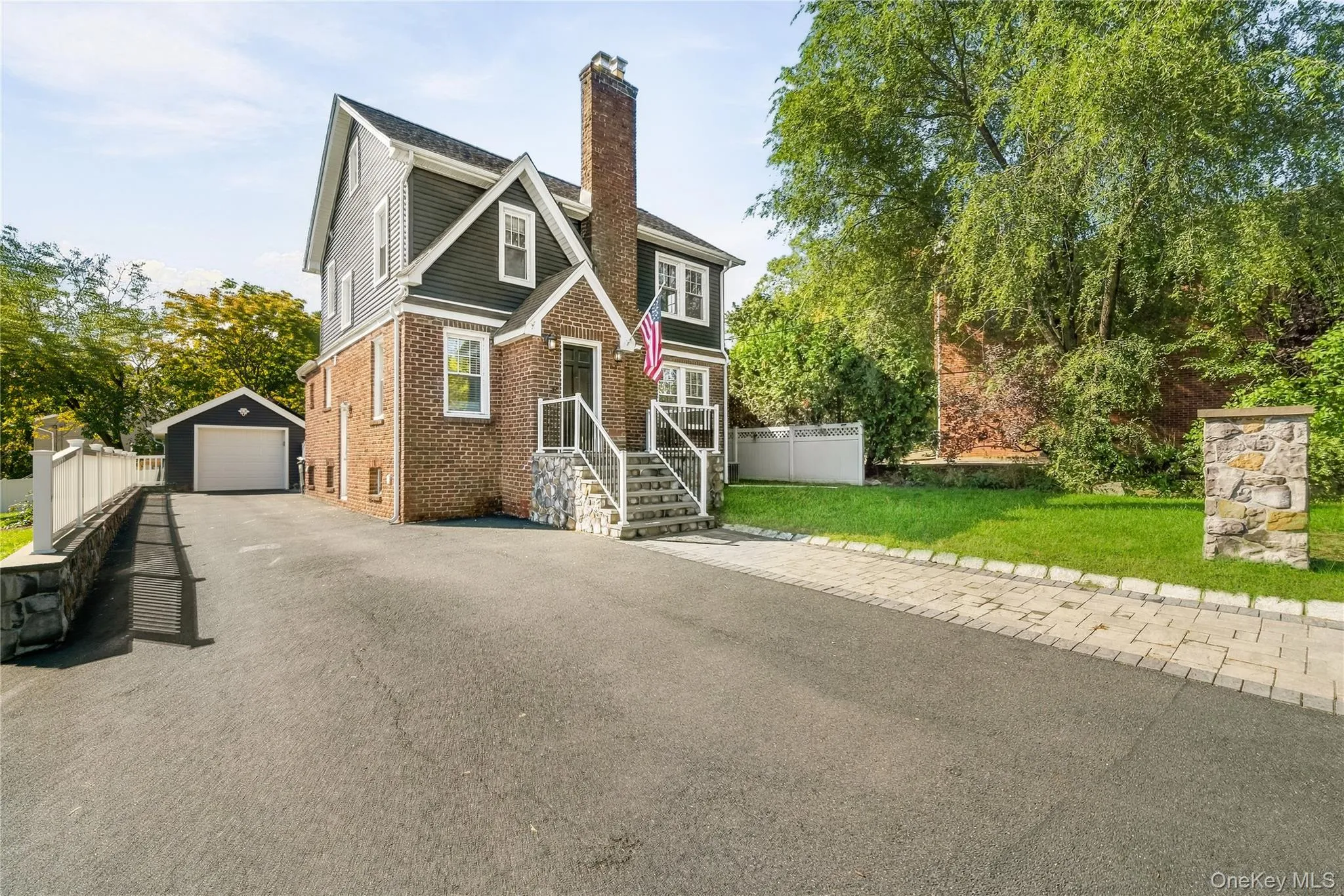 51 Lake Road, Clarkstown, NY, 4 Bedrooms Bedrooms, 9 Rooms Rooms,2 BathroomsBathrooms,Residential,For Rent,Lake,0,1062841 51 Lake Road, Clarkstown, NY, 4 Bedrooms Bedrooms, 9 Rooms Rooms,2 BathroomsBathrooms,Residential,For Rent,Lake,0,1062841