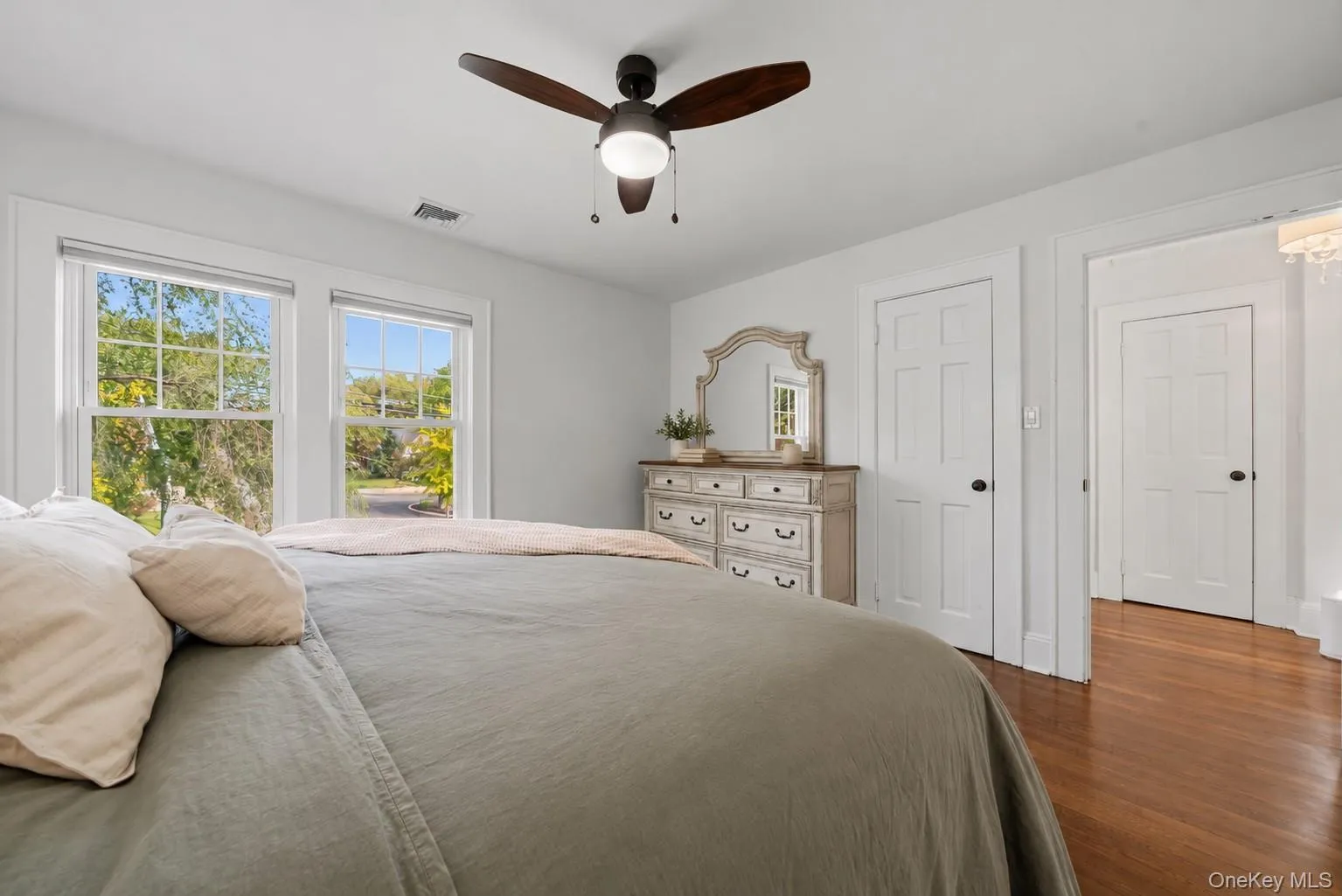 51 Lake Road, Clarkstown, NY, 4 Bedrooms Bedrooms, 9 Rooms Rooms,2 BathroomsBathrooms,Residential,For Rent,Lake,0,1062841 51 Lake Road, Clarkstown, NY, 4 Bedrooms Bedrooms, 9 Rooms Rooms,2 BathroomsBathrooms,Residential,For Rent,Lake,0,1062841