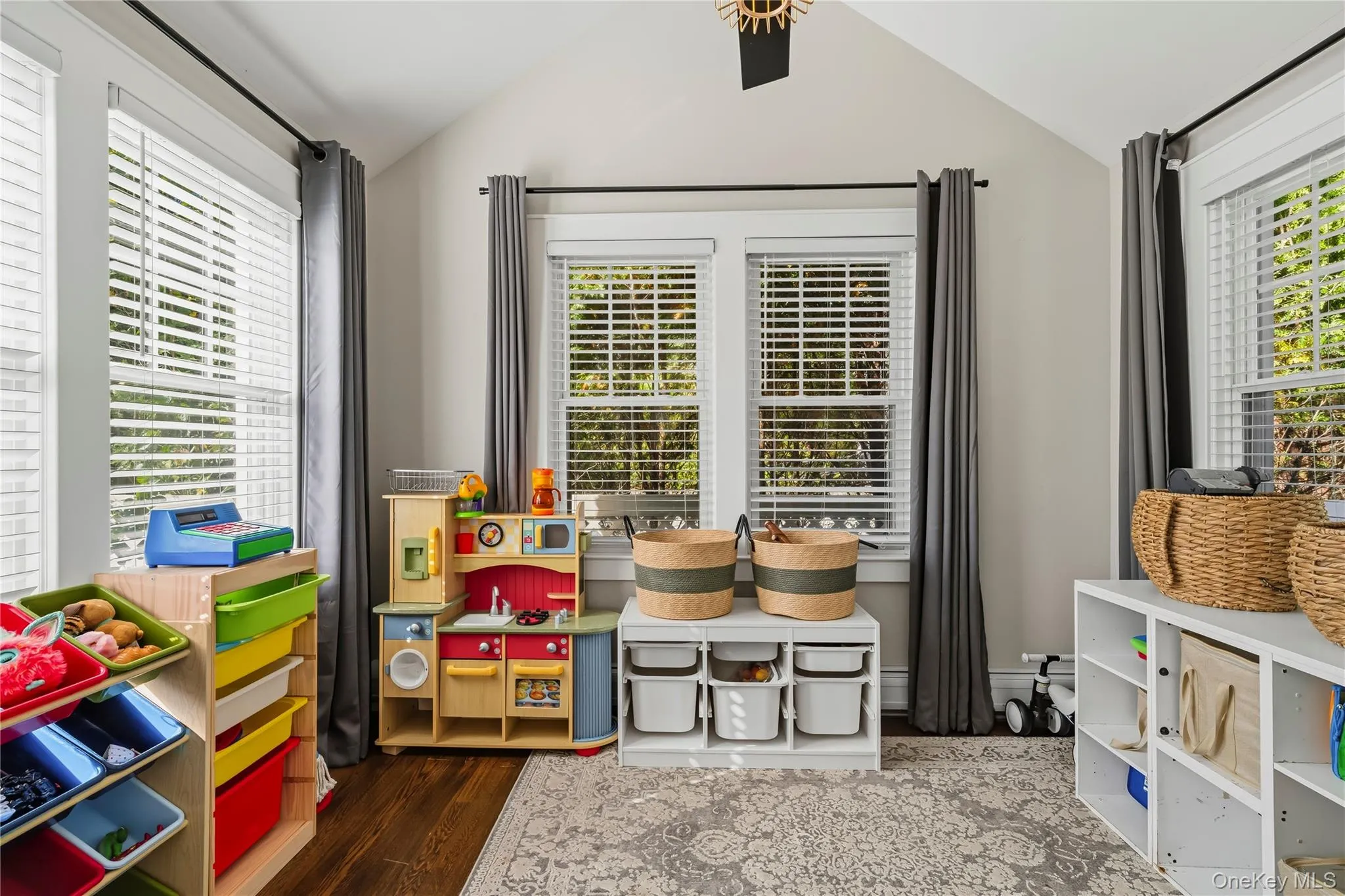 51 Lake Road, Clarkstown, NY, 4 Bedrooms Bedrooms, 9 Rooms Rooms,2 BathroomsBathrooms,Residential,For Rent,Lake,0,1062841 51 Lake Road, Clarkstown, NY, 4 Bedrooms Bedrooms, 9 Rooms Rooms,2 BathroomsBathrooms,Residential,For Rent,Lake,0,1062841