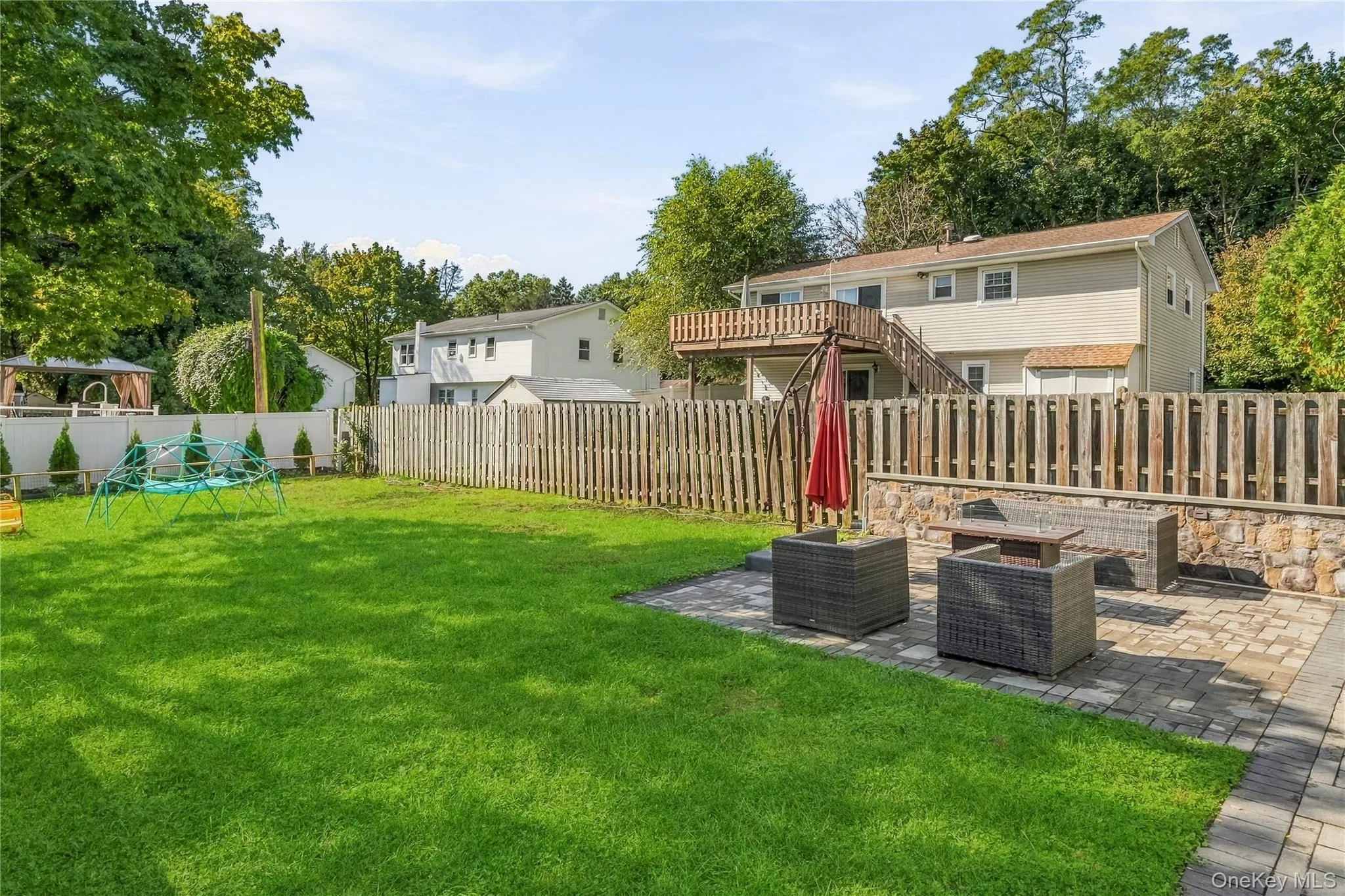51 Lake Road, Clarkstown, NY, 4 Bedrooms Bedrooms, 9 Rooms Rooms,2 BathroomsBathrooms,Residential,For Rent,Lake,0,1062841 51 Lake Road, Clarkstown, NY, 4 Bedrooms Bedrooms, 9 Rooms Rooms,2 BathroomsBathrooms,Residential,For Rent,Lake,0,1062841