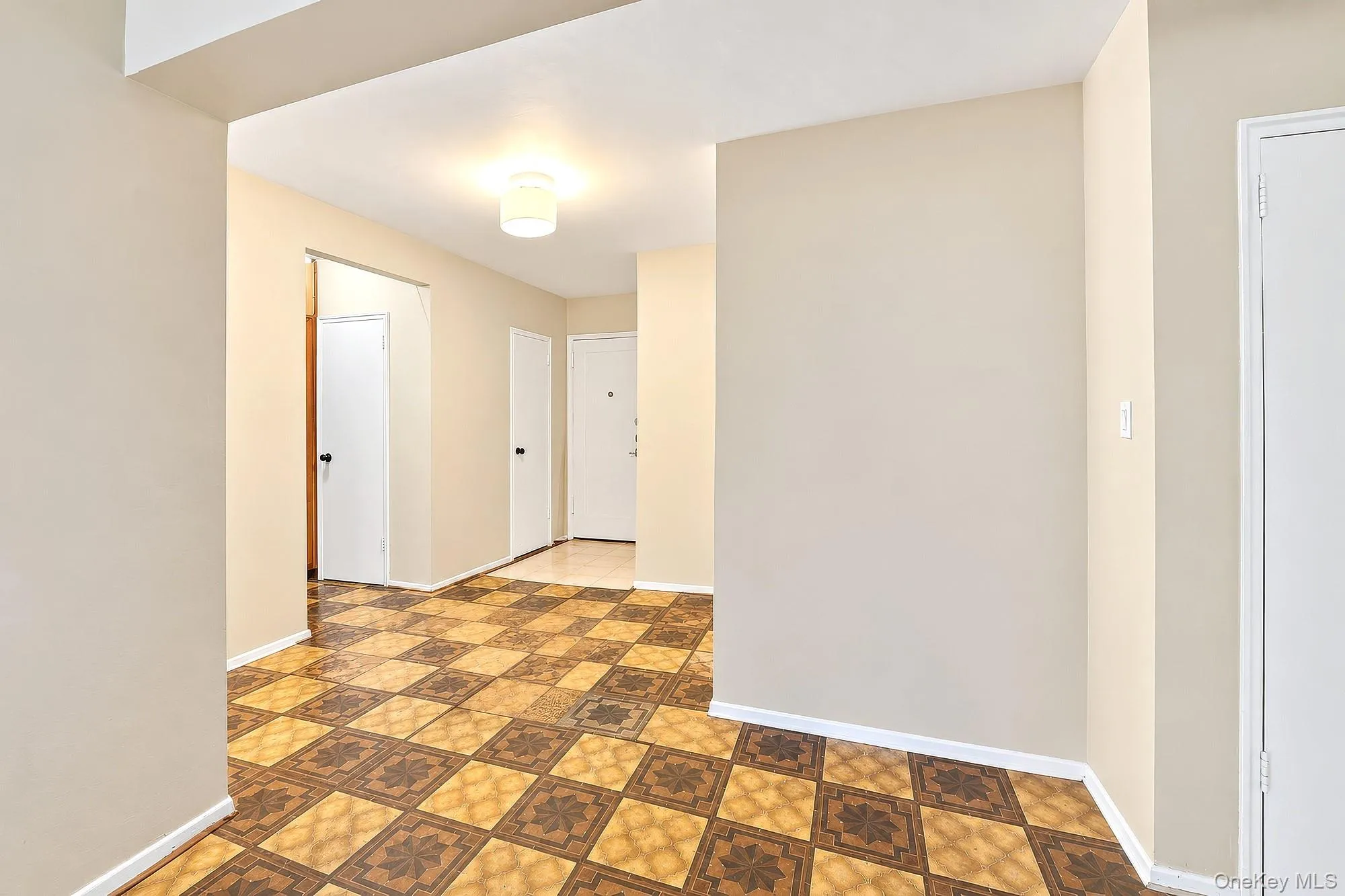 Entry and foyer Entry and foyer