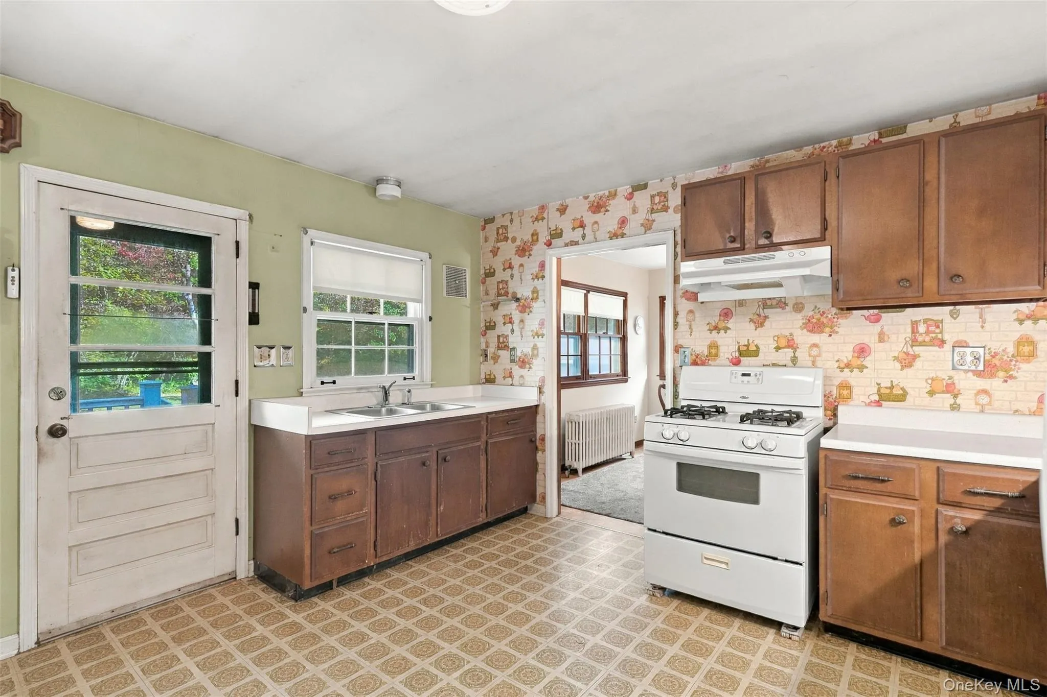 199 Lauer Road, Poughkeepsie (town), NY, 3 Bedrooms Bedrooms, 5 Rooms Rooms,1 BathroomBathrooms,Residential,For Rent,Lauer,0,1062853 199 Lauer Road, Poughkeepsie (town), NY, 3 Bedrooms Bedrooms, 5 Rooms Rooms,1 BathroomBathrooms,Residential,For Rent,Lauer,0,1062853