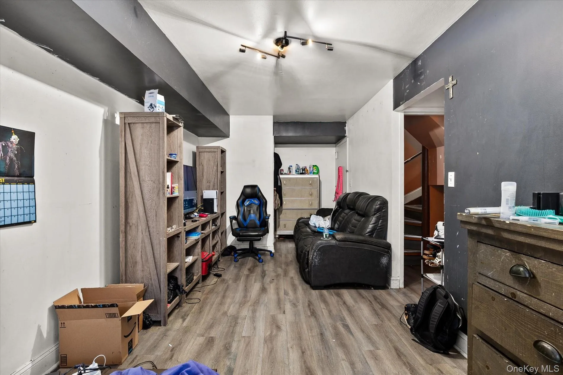 2120 Greene Avenue, New York, NY, 3 Bedrooms Bedrooms, 4 Rooms Rooms,1 BathroomBathrooms,Residential,For Rent,Greene,0,1062864 2120 Greene Avenue, New York, NY, 3 Bedrooms Bedrooms, 4 Rooms Rooms,1 BathroomBathrooms,Residential,For Rent,Greene,0,1062864