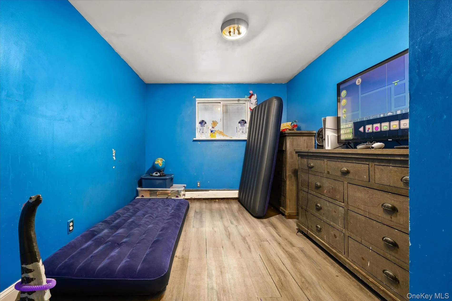 2120 Greene Avenue, New York, NY, 3 Bedrooms Bedrooms, 4 Rooms Rooms,1 BathroomBathrooms,Residential,For Rent,Greene,0,1062864 2120 Greene Avenue, New York, NY, 3 Bedrooms Bedrooms, 4 Rooms Rooms,1 BathroomBathrooms,Residential,For Rent,Greene,0,1062864