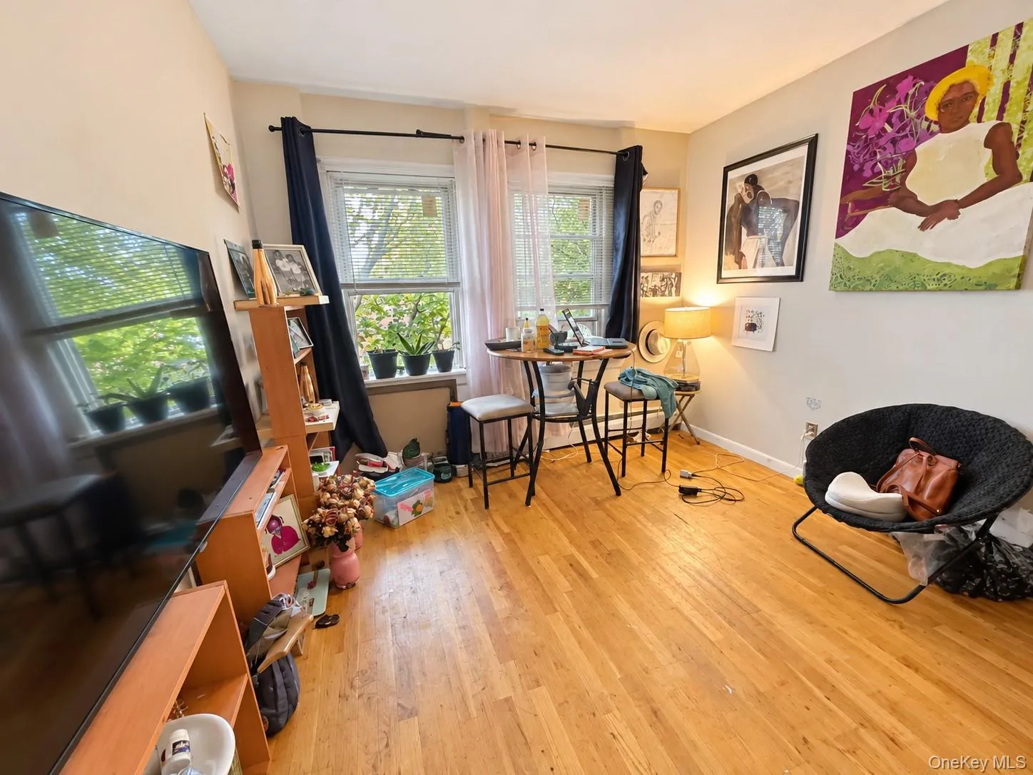 578 Remsen Avenue, New York, NY, 3 Bedrooms Bedrooms, 6 Rooms Rooms,2 BathroomsBathrooms,Residential,For Rent,Remsen,0,1062871 578 Remsen Avenue, New York, NY, 3 Bedrooms Bedrooms, 6 Rooms Rooms,2 BathroomsBathrooms,Residential,For Rent,Remsen,0,1062871