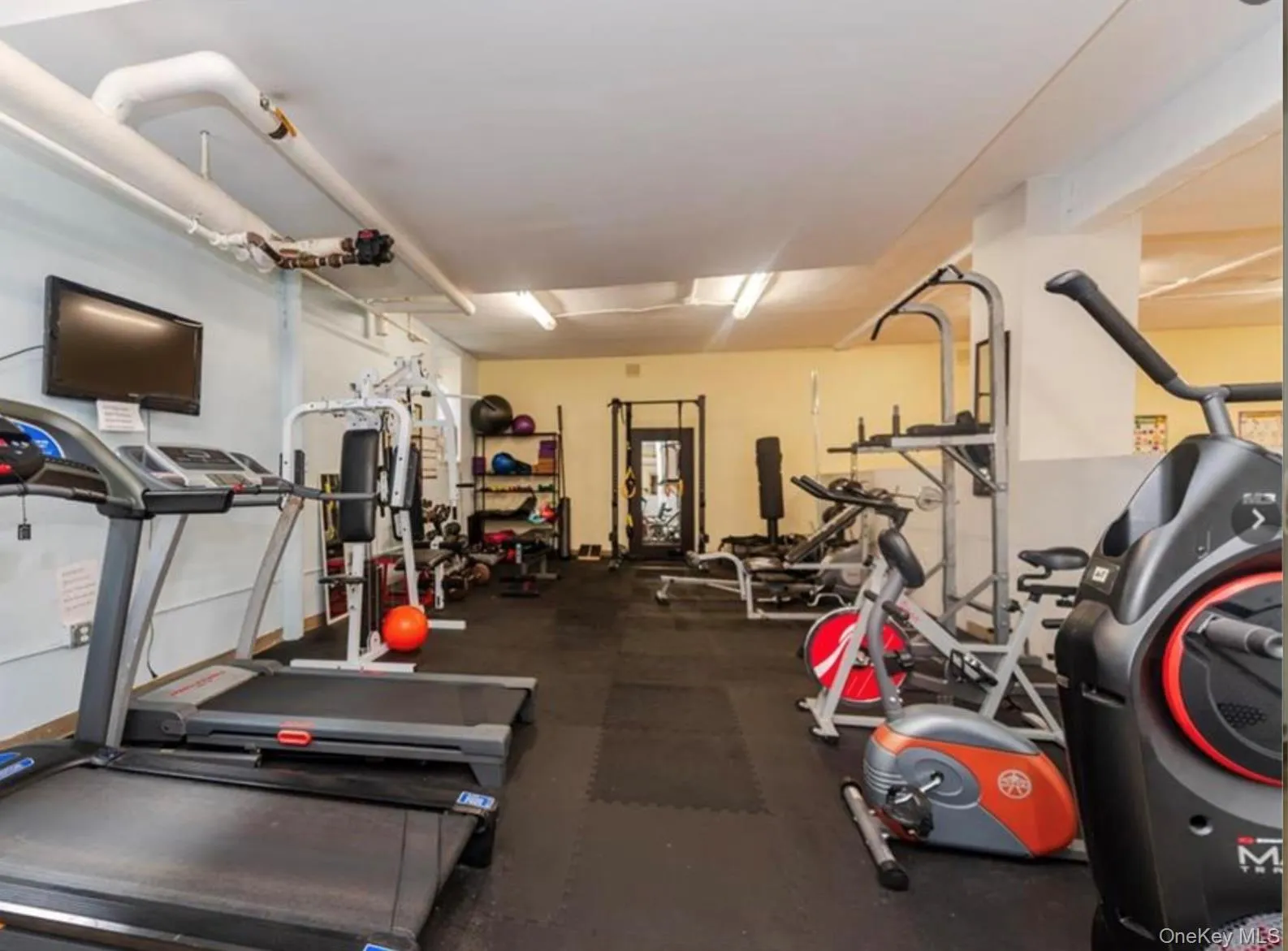 3875 Waldo Avenue, New York, NY, 2 Bedrooms Bedrooms, 5 Rooms Rooms,2 BathroomsBathrooms,Residential,For Rent,Waldo,0,1062875 3875 Waldo Avenue, New York, NY, 2 Bedrooms Bedrooms, 5 Rooms Rooms,2 BathroomsBathrooms,Residential,For Rent,Waldo,0,1062875