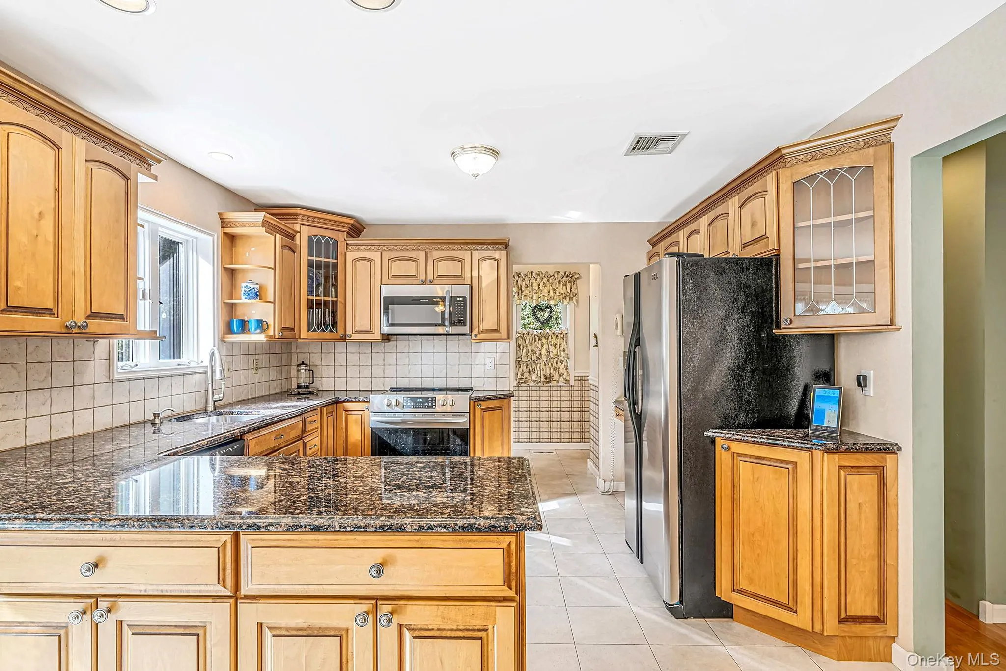 156 Jamaica Avenue, Brookhaven, NY, 4 Bedrooms Bedrooms, 10 Rooms Rooms,4 BathroomsBathrooms,Residential,For Rent,Jamaica,0,1062876 156 Jamaica Avenue, Brookhaven, NY, 4 Bedrooms Bedrooms, 10 Rooms Rooms,4 BathroomsBathrooms,Residential,For Rent,Jamaica,0,1062876