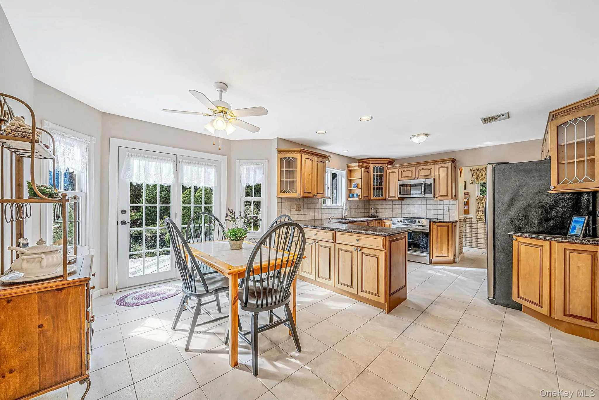 156 Jamaica Avenue, Brookhaven, NY, 4 Bedrooms Bedrooms, 10 Rooms Rooms,4 BathroomsBathrooms,Residential,For Rent,Jamaica,0,1062876 156 Jamaica Avenue, Brookhaven, NY, 4 Bedrooms Bedrooms, 10 Rooms Rooms,4 BathroomsBathrooms,Residential,For Rent,Jamaica,0,1062876