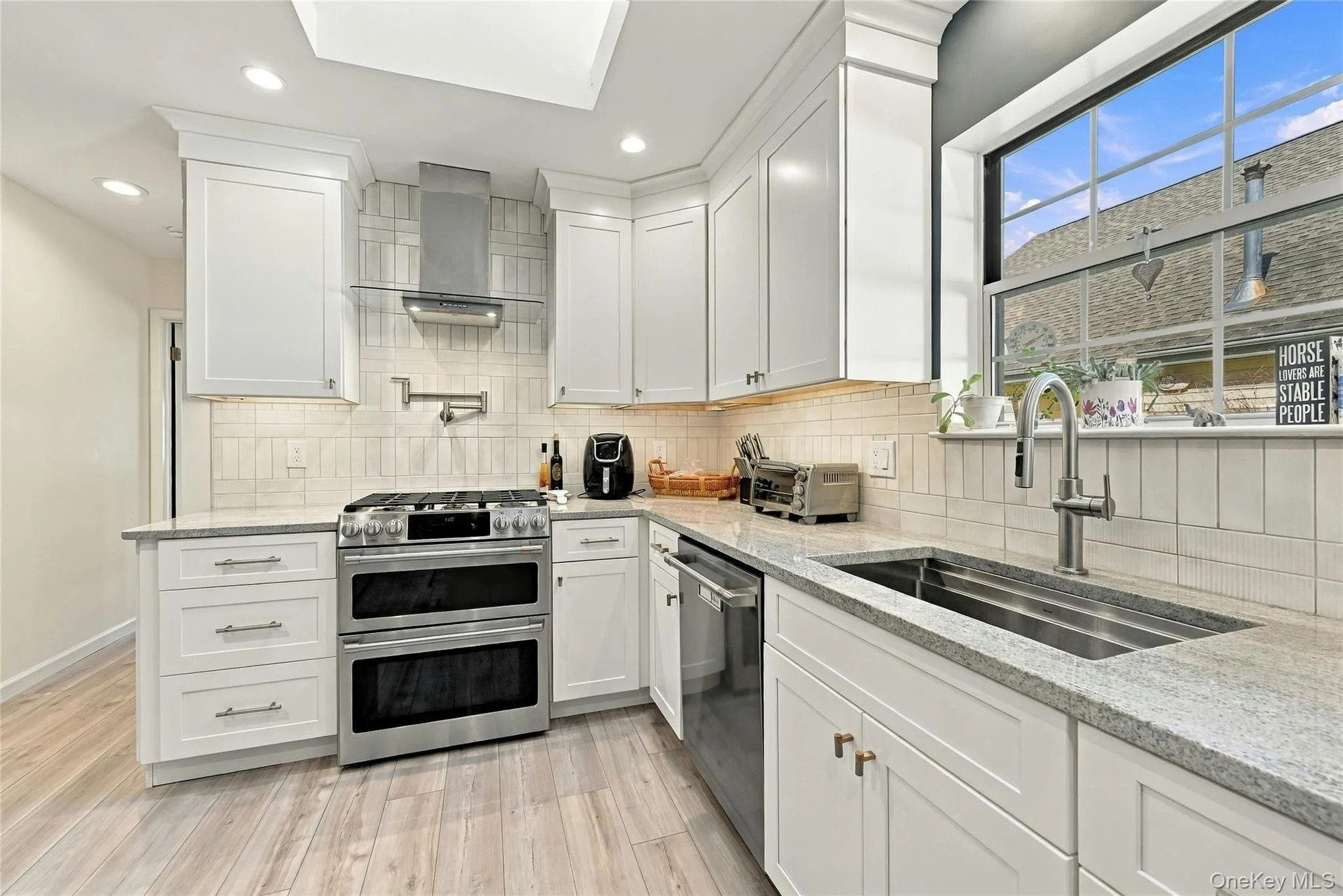 23 Saddlebrook Court, Brookhaven, NY, 3 Bedrooms Bedrooms, 6 Rooms Rooms,2 BathroomsBathrooms,Residential,For Rent,Saddlebrook,0,1062881 23 Saddlebrook Court, Brookhaven, NY, 3 Bedrooms Bedrooms, 6 Rooms Rooms,2 BathroomsBathrooms,Residential,For Rent,Saddlebrook,0,1062881