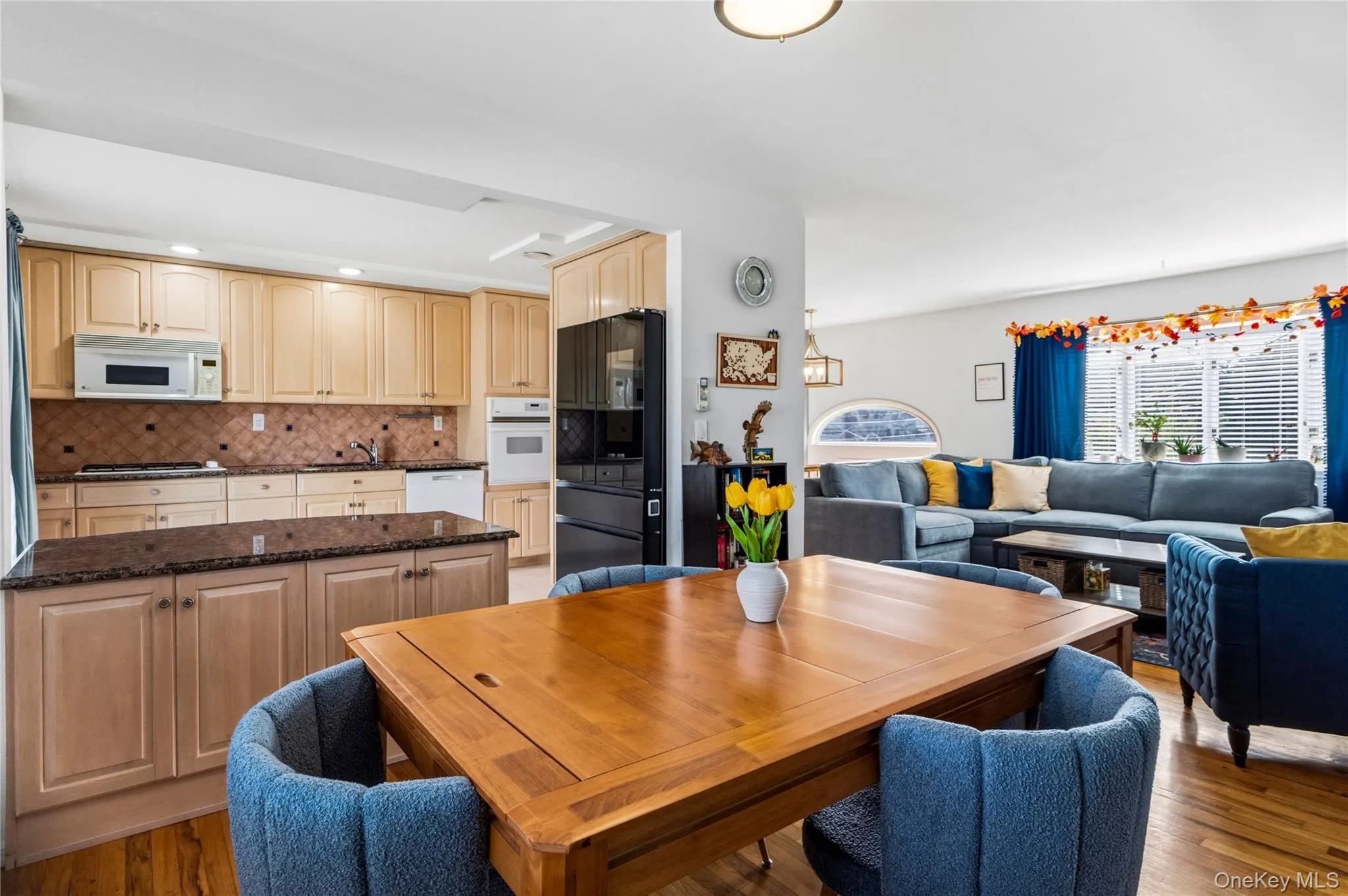 34 Knoll Street, Babylon, NY, 4 Bedrooms Bedrooms, 10 Rooms Rooms,2 BathroomsBathrooms,Residential,For Rent,Knoll,0,1062885 34 Knoll Street, Babylon, NY, 4 Bedrooms Bedrooms, 10 Rooms Rooms,2 BathroomsBathrooms,Residential,For Rent,Knoll,0,1062885
