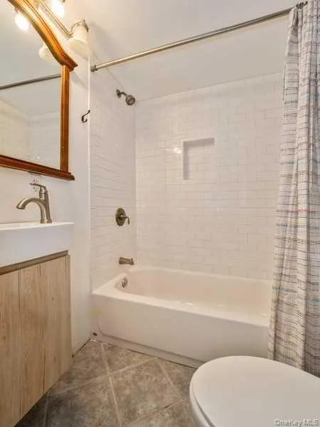 19 ANNAN Street, Beacon, NY, 1 Bedroom Bedrooms, 2 Room Rooms,1 BathroomBathrooms,Residential Lease,For Rent,ANNAN,0,1062891 19 ANNAN Street, Beacon, NY, 1 Bedroom Bedrooms, 2 Room Rooms,1 BathroomBathrooms,Residential Lease,For Rent,ANNAN,0,1062891