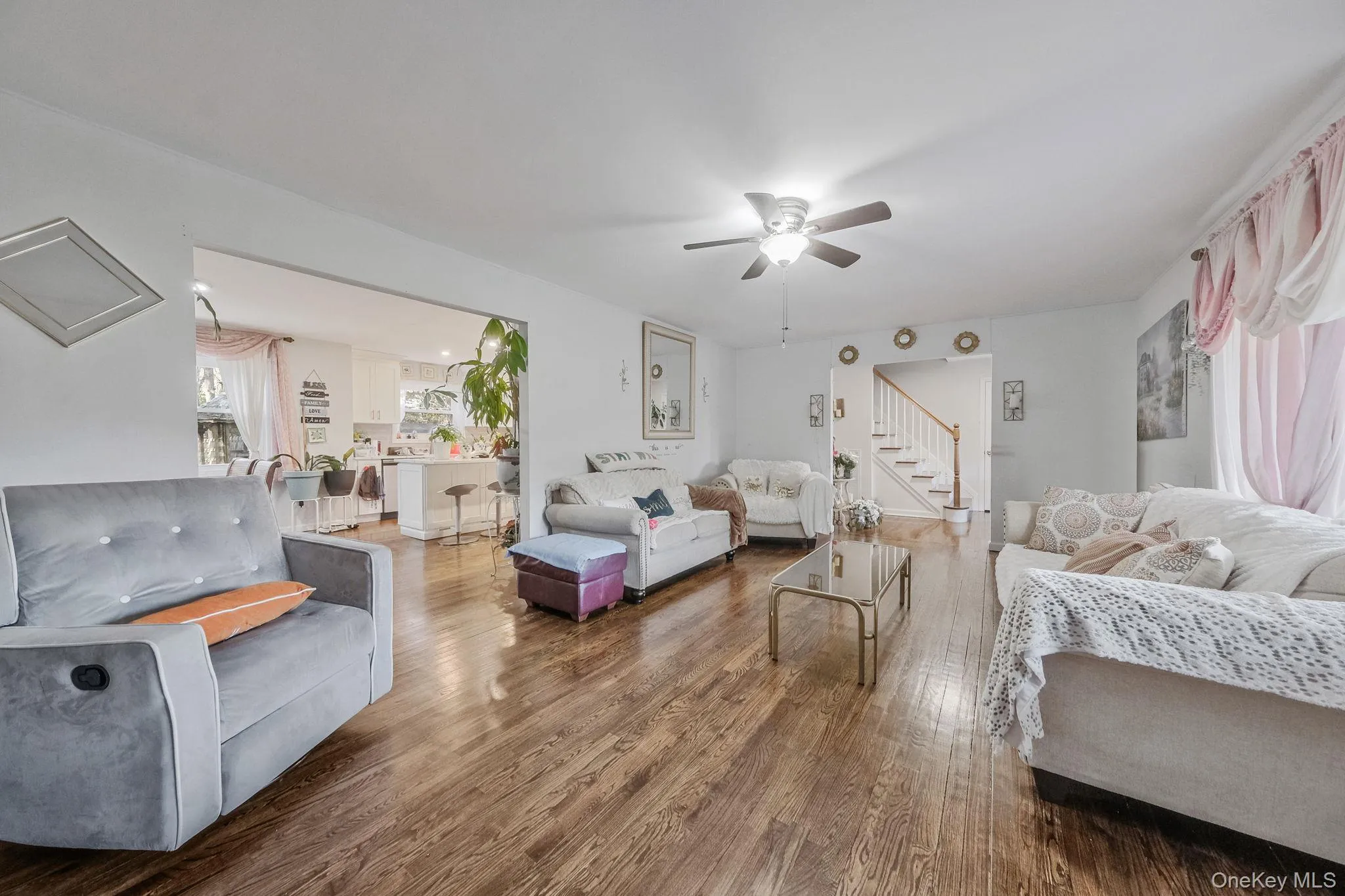 231 Woodside Avenue, Brookhaven, NY, 4 Bedrooms Bedrooms, 8 Rooms Rooms,2 BathroomsBathrooms,Residential,For Rent,Woodside,0,1062896 231 Woodside Avenue, Brookhaven, NY, 4 Bedrooms Bedrooms, 8 Rooms Rooms,2 BathroomsBathrooms,Residential,For Rent,Woodside,0,1062896