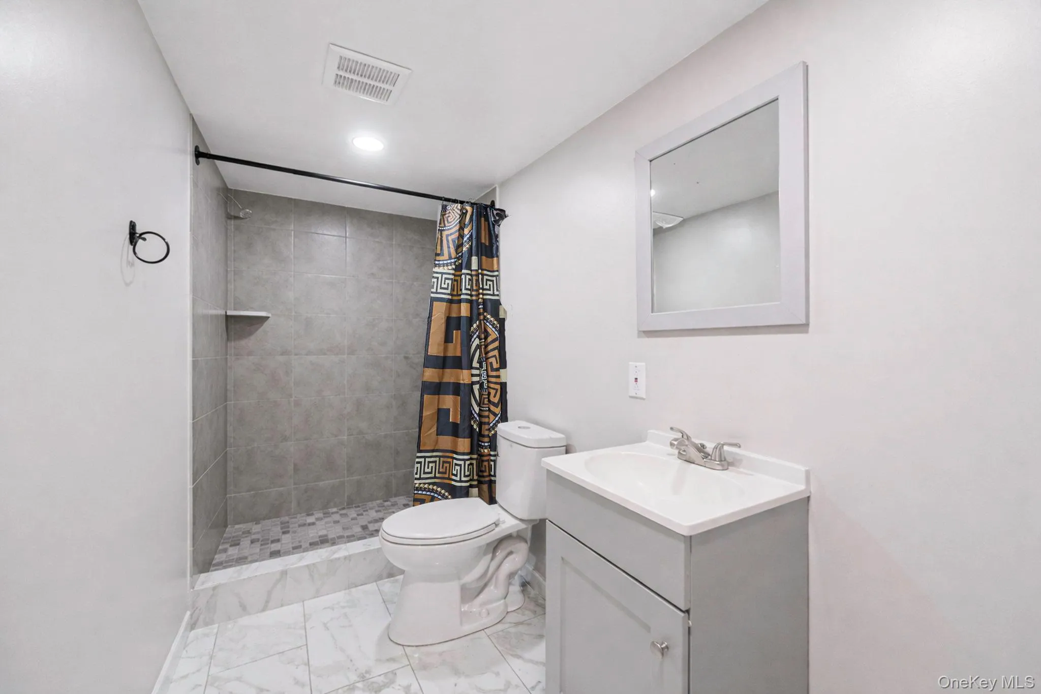 231 Woodside Avenue, Brookhaven, NY, 4 Bedrooms Bedrooms, 8 Rooms Rooms,2 BathroomsBathrooms,Residential,For Rent,Woodside,0,1062896 231 Woodside Avenue, Brookhaven, NY, 4 Bedrooms Bedrooms, 8 Rooms Rooms,2 BathroomsBathrooms,Residential,For Rent,Woodside,0,1062896