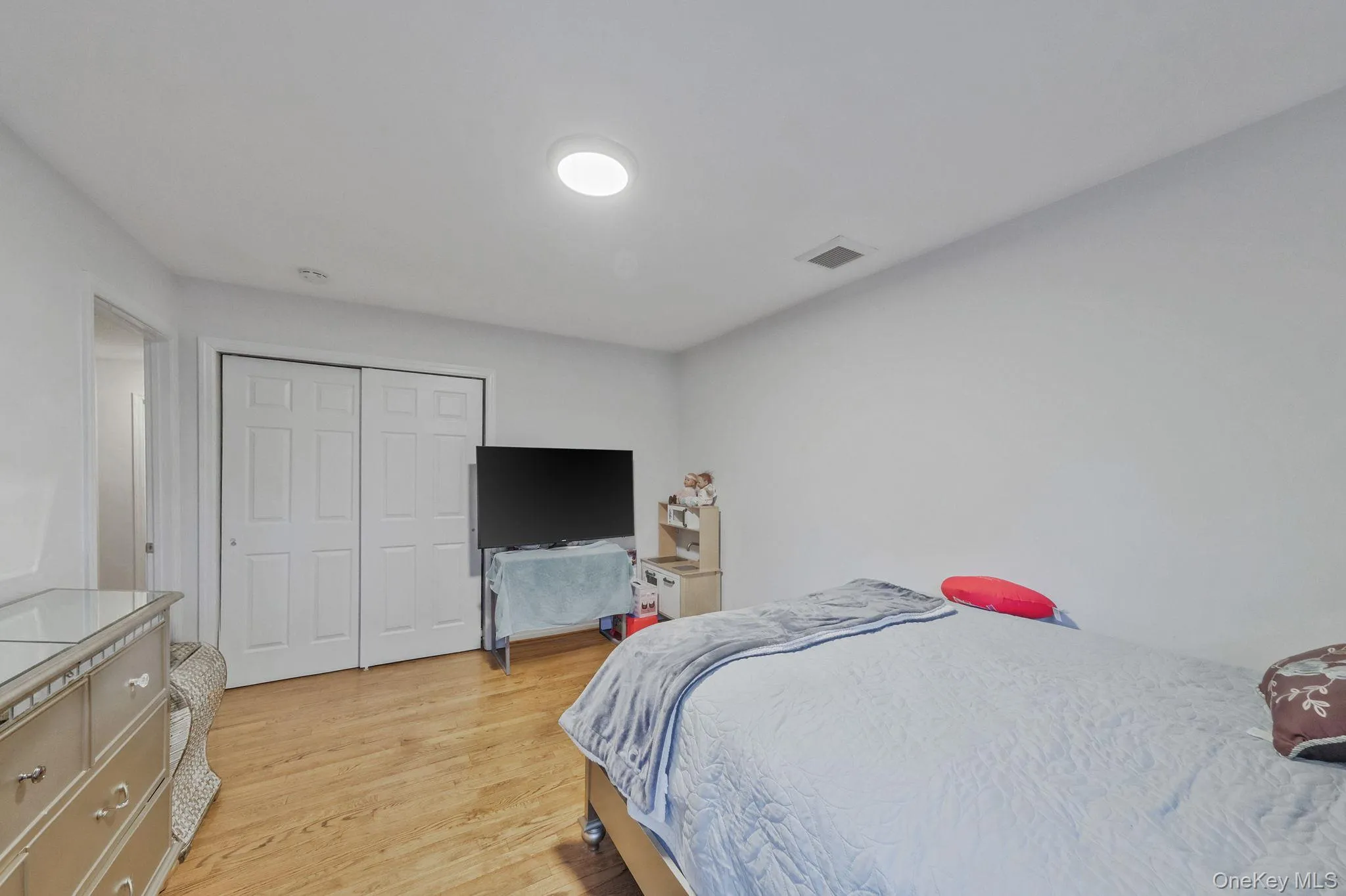231 Woodside Avenue, Brookhaven, NY, 4 Bedrooms Bedrooms, 8 Rooms Rooms,2 BathroomsBathrooms,Residential,For Rent,Woodside,0,1062896 231 Woodside Avenue, Brookhaven, NY, 4 Bedrooms Bedrooms, 8 Rooms Rooms,2 BathroomsBathrooms,Residential,For Rent,Woodside,0,1062896