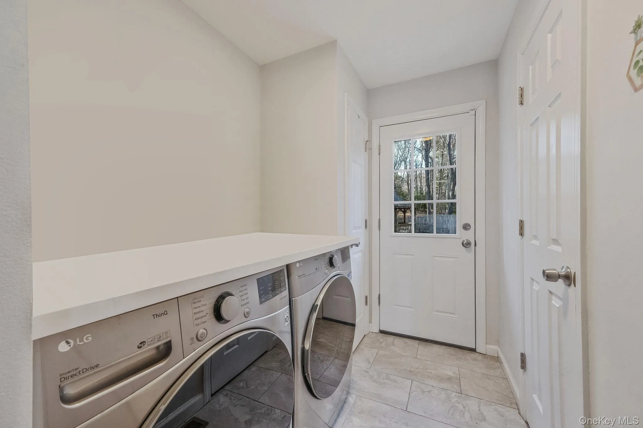 231 Woodside Avenue, Brookhaven, NY, 4 Bedrooms Bedrooms, 8 Rooms Rooms,2 BathroomsBathrooms,Residential,For Rent,Woodside,0,1062896 231 Woodside Avenue, Brookhaven, NY, 4 Bedrooms Bedrooms, 8 Rooms Rooms,2 BathroomsBathrooms,Residential,For Rent,Woodside,0,1062896