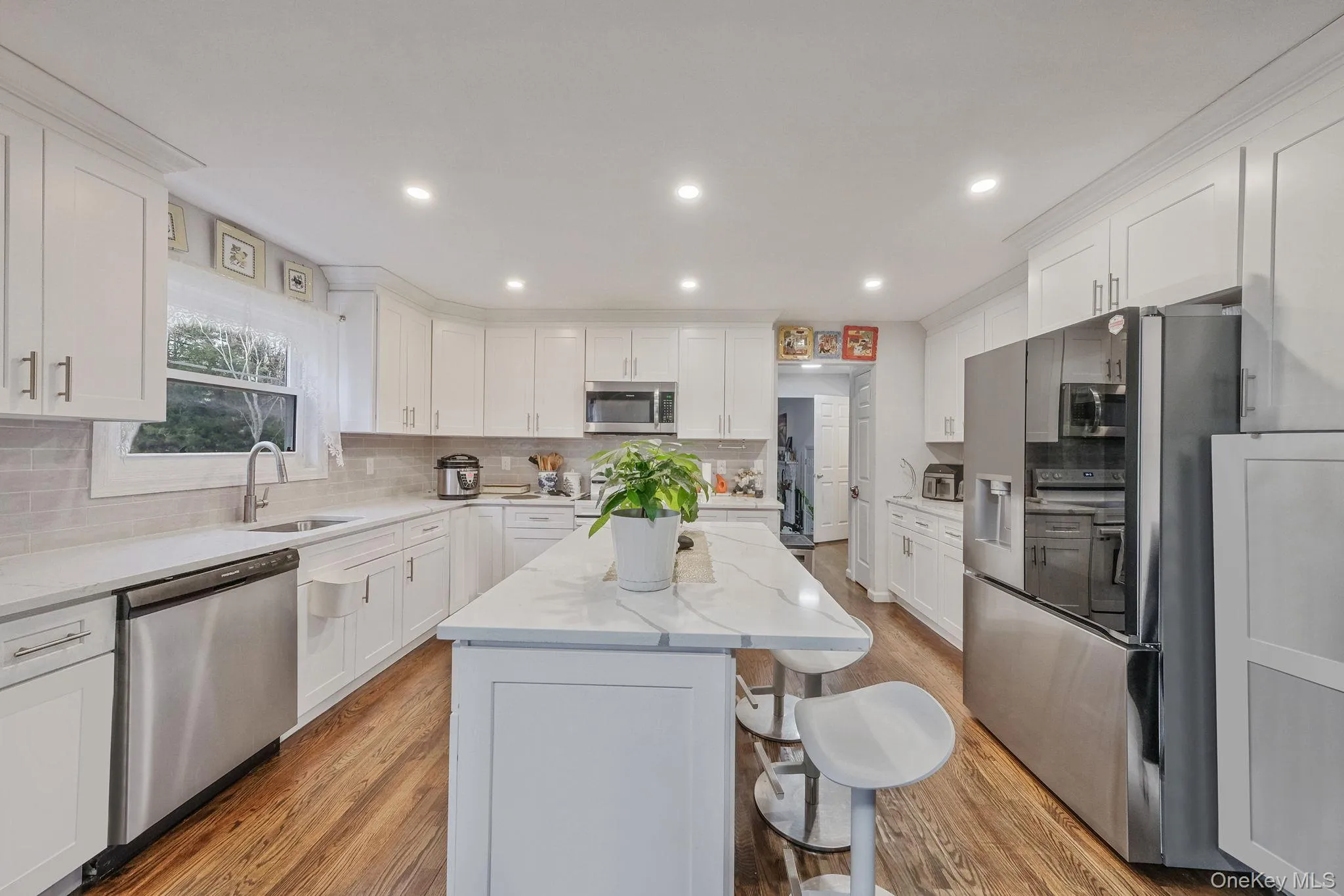 231 Woodside Avenue, Brookhaven, NY, 4 Bedrooms Bedrooms, 8 Rooms Rooms,2 BathroomsBathrooms,Residential,For Rent,Woodside,0,1062896 231 Woodside Avenue, Brookhaven, NY, 4 Bedrooms Bedrooms, 8 Rooms Rooms,2 BathroomsBathrooms,Residential,For Rent,Woodside,0,1062896