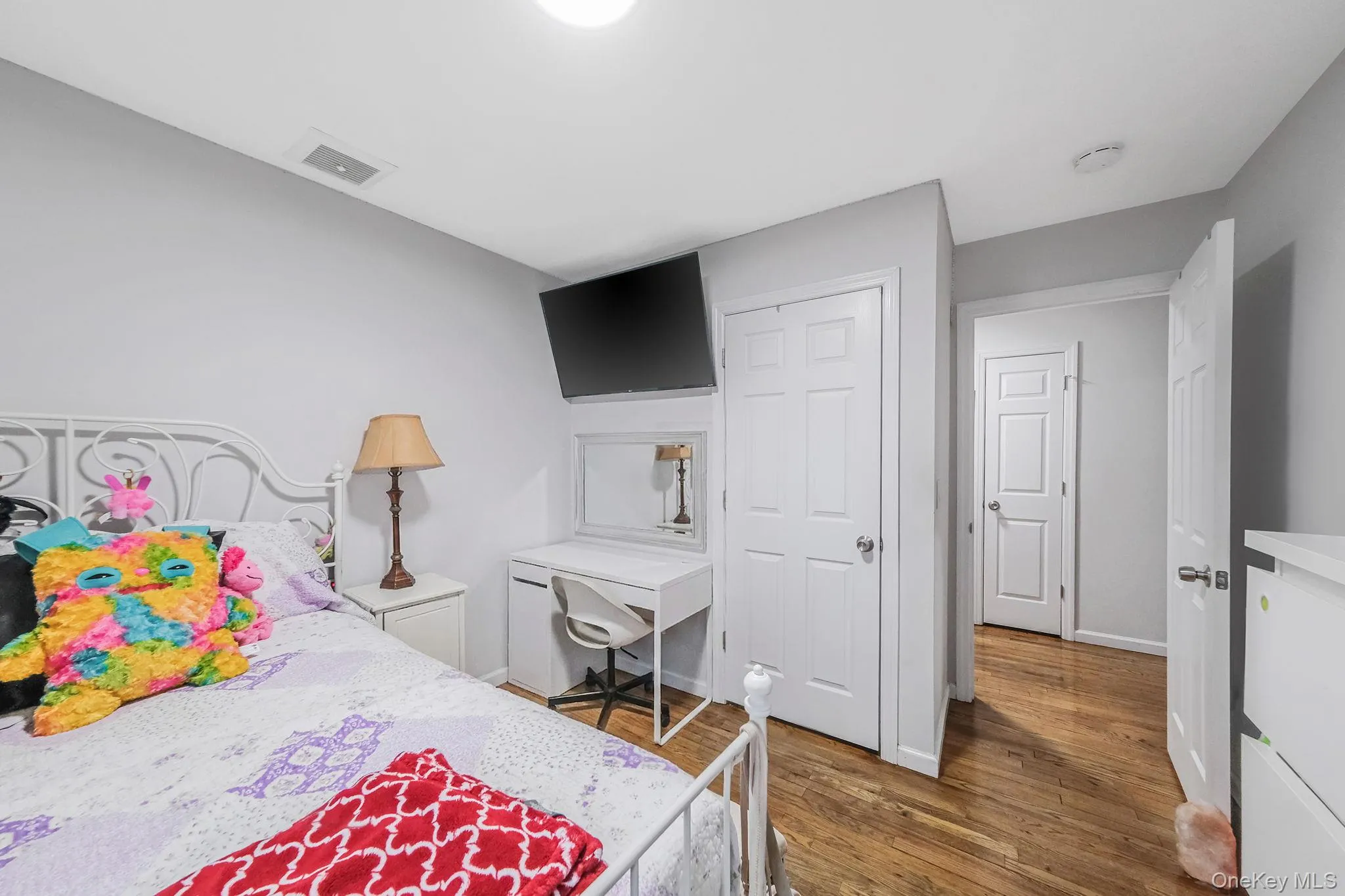 231 Woodside Avenue, Brookhaven, NY, 4 Bedrooms Bedrooms, 8 Rooms Rooms,2 BathroomsBathrooms,Residential,For Rent,Woodside,0,1062896 231 Woodside Avenue, Brookhaven, NY, 4 Bedrooms Bedrooms, 8 Rooms Rooms,2 BathroomsBathrooms,Residential,For Rent,Woodside,0,1062896