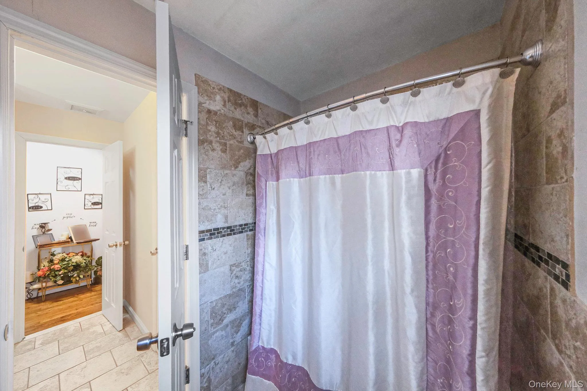 231 Woodside Avenue, Brookhaven, NY, 4 Bedrooms Bedrooms, 8 Rooms Rooms,2 BathroomsBathrooms,Residential,For Rent,Woodside,0,1062896 231 Woodside Avenue, Brookhaven, NY, 4 Bedrooms Bedrooms, 8 Rooms Rooms,2 BathroomsBathrooms,Residential,For Rent,Woodside,0,1062896