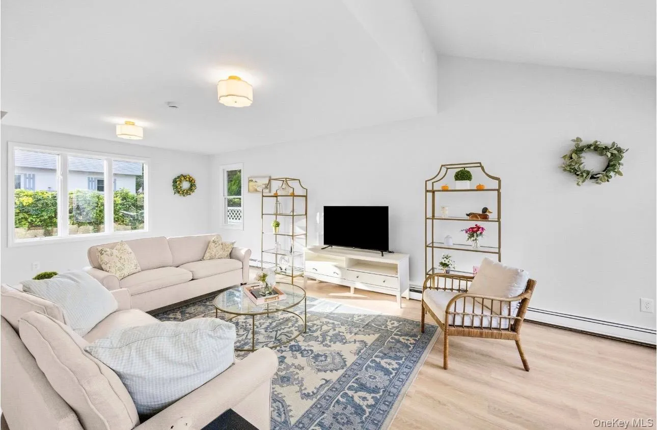 24 Lavender Road, Brookhaven, NY, 5 Bedrooms Bedrooms, 8 Rooms Rooms,3 BathroomsBathrooms,Residential,For Rent,Lavender,0,1062904 24 Lavender Road, Brookhaven, NY, 5 Bedrooms Bedrooms, 8 Rooms Rooms,3 BathroomsBathrooms,Residential,For Rent,Lavender,0,1062904