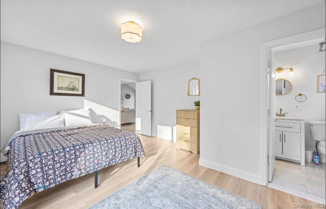 24 Lavender Road, Brookhaven, NY, 5 Bedrooms Bedrooms, 8 Rooms Rooms,3 BathroomsBathrooms,Residential,For Rent,Lavender,0,1062904 24 Lavender Road, Brookhaven, NY, 5 Bedrooms Bedrooms, 8 Rooms Rooms,3 BathroomsBathrooms,Residential,For Rent,Lavender,0,1062904